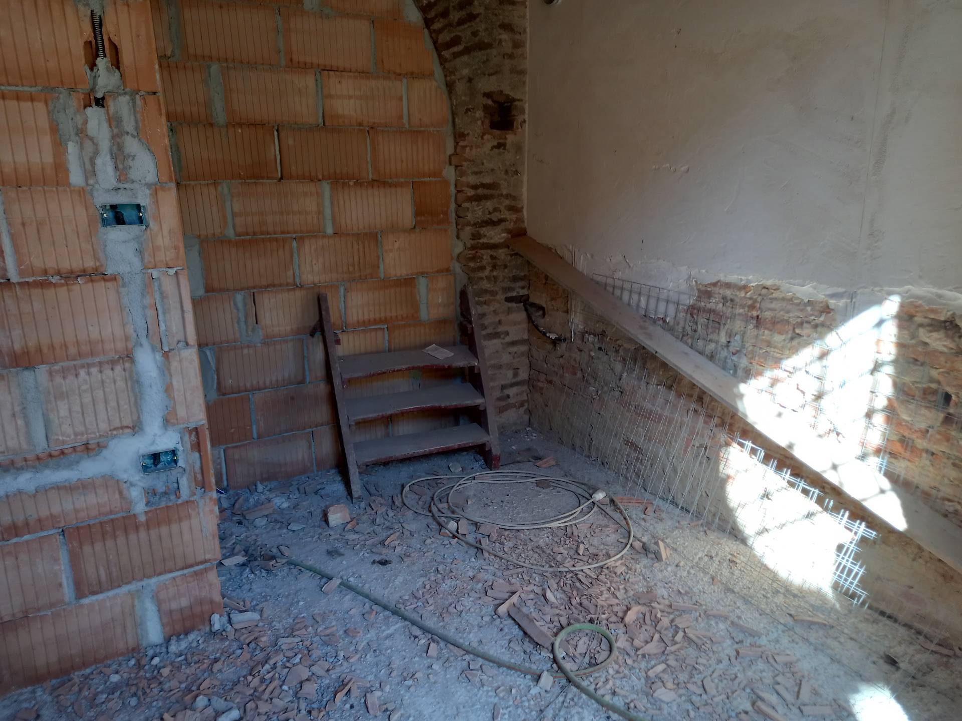 Appartamento in vendita a Fauglia, Fauglia