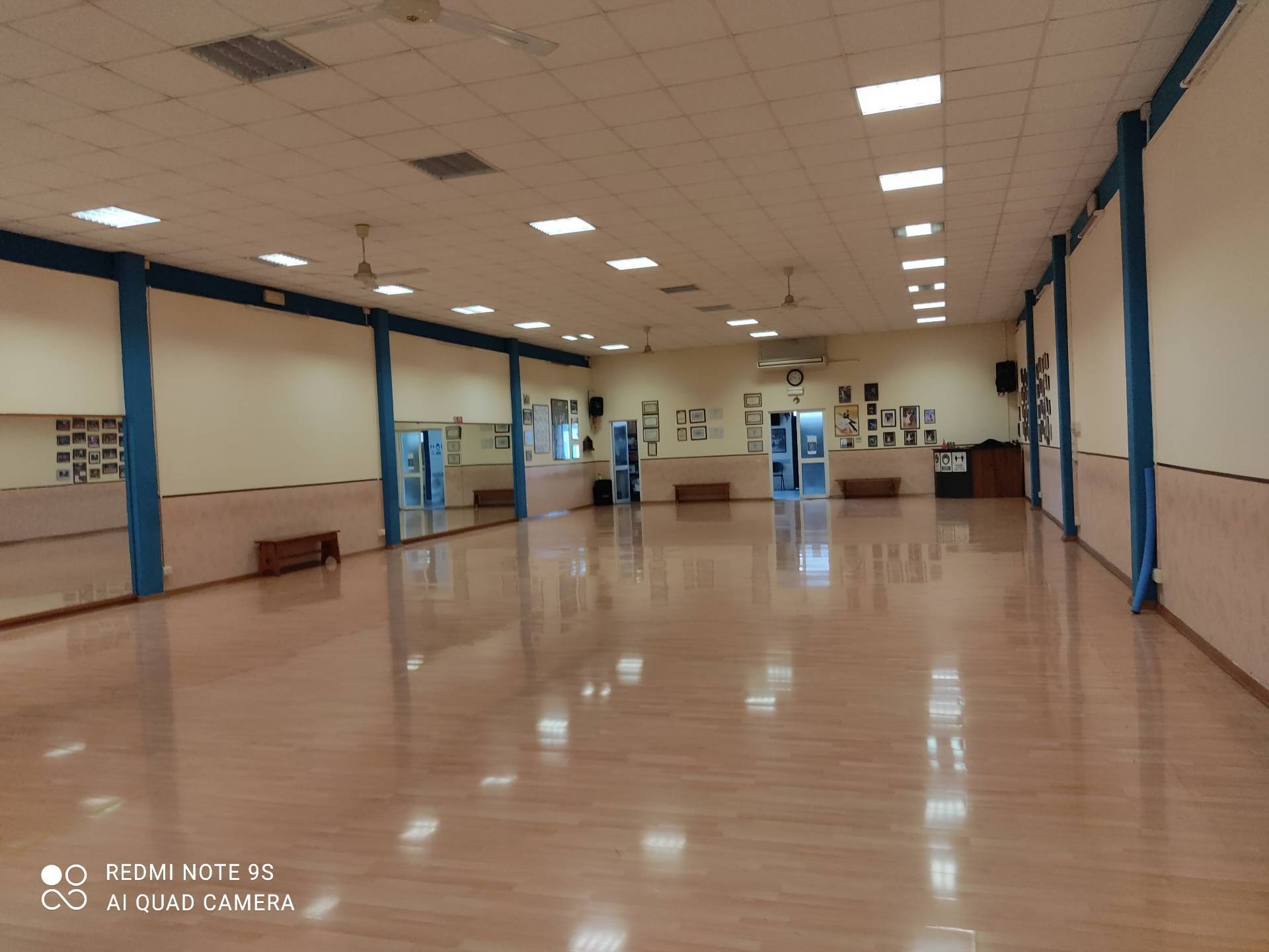 Fondo Commerciale in vendita a Livorno, Picchianti