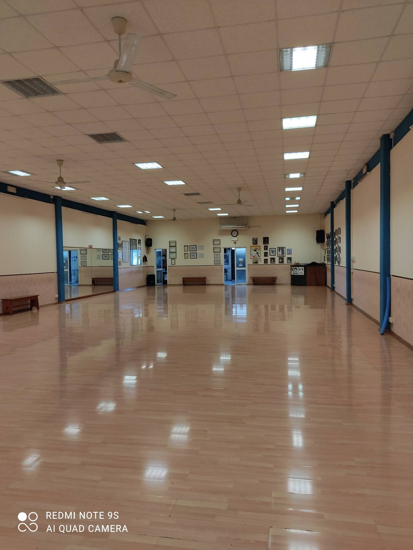 Fondo Commerciale in vendita a Livorno, Picchianti