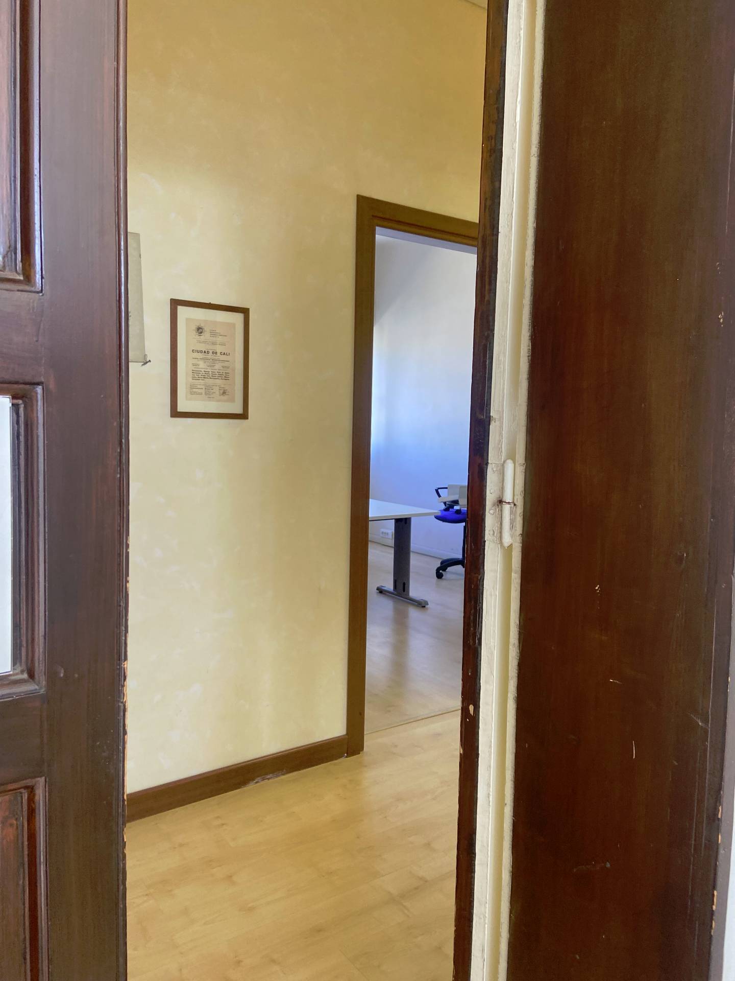 Ufficio in vendita a Livorno, Darsena