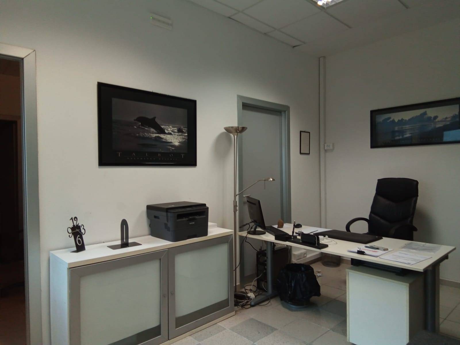 Ufficio in affitto a Livorno, Ardenza Terra