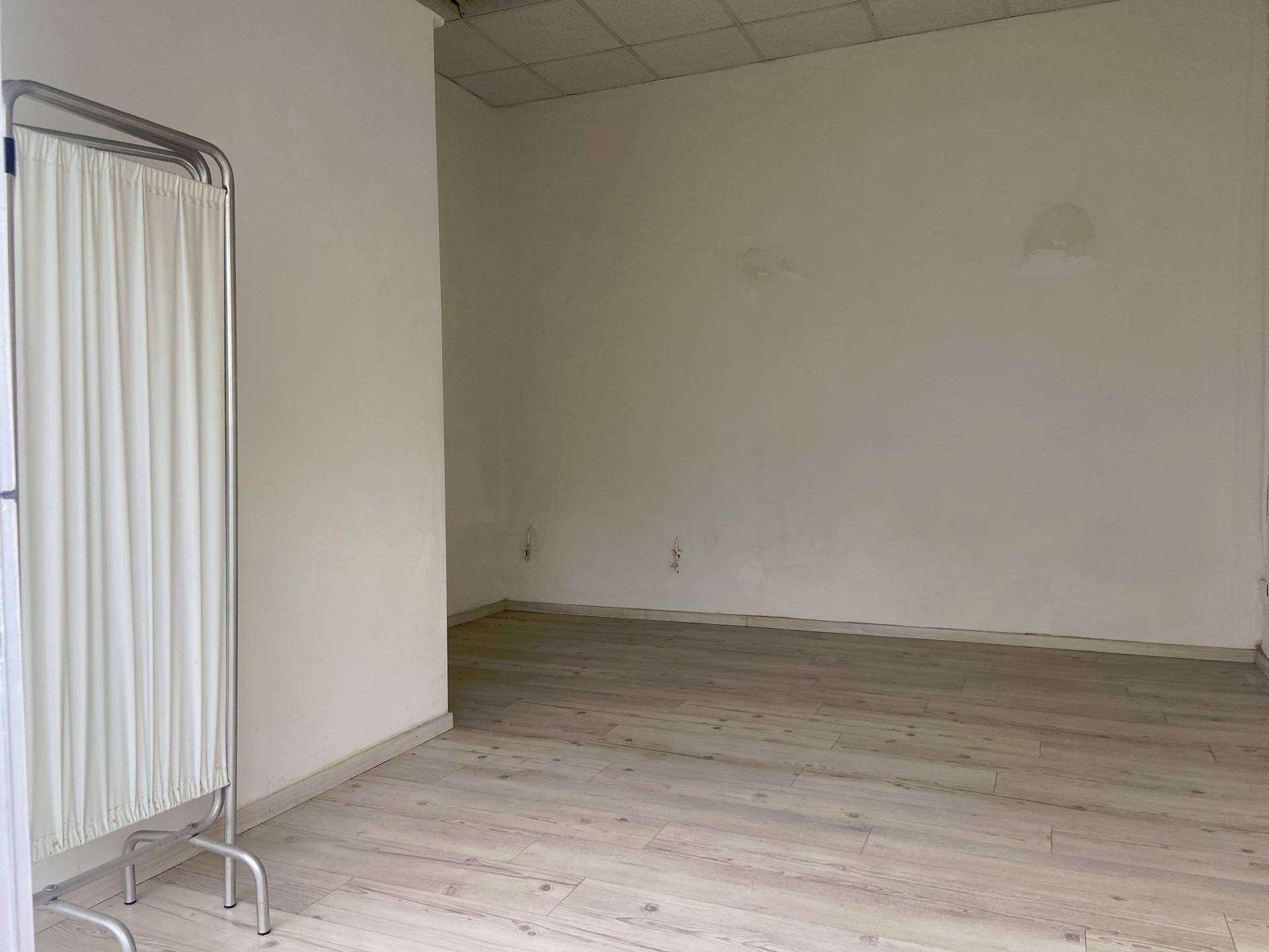 Fondo Commerciale in affitto a Livorno, Fabbricotti