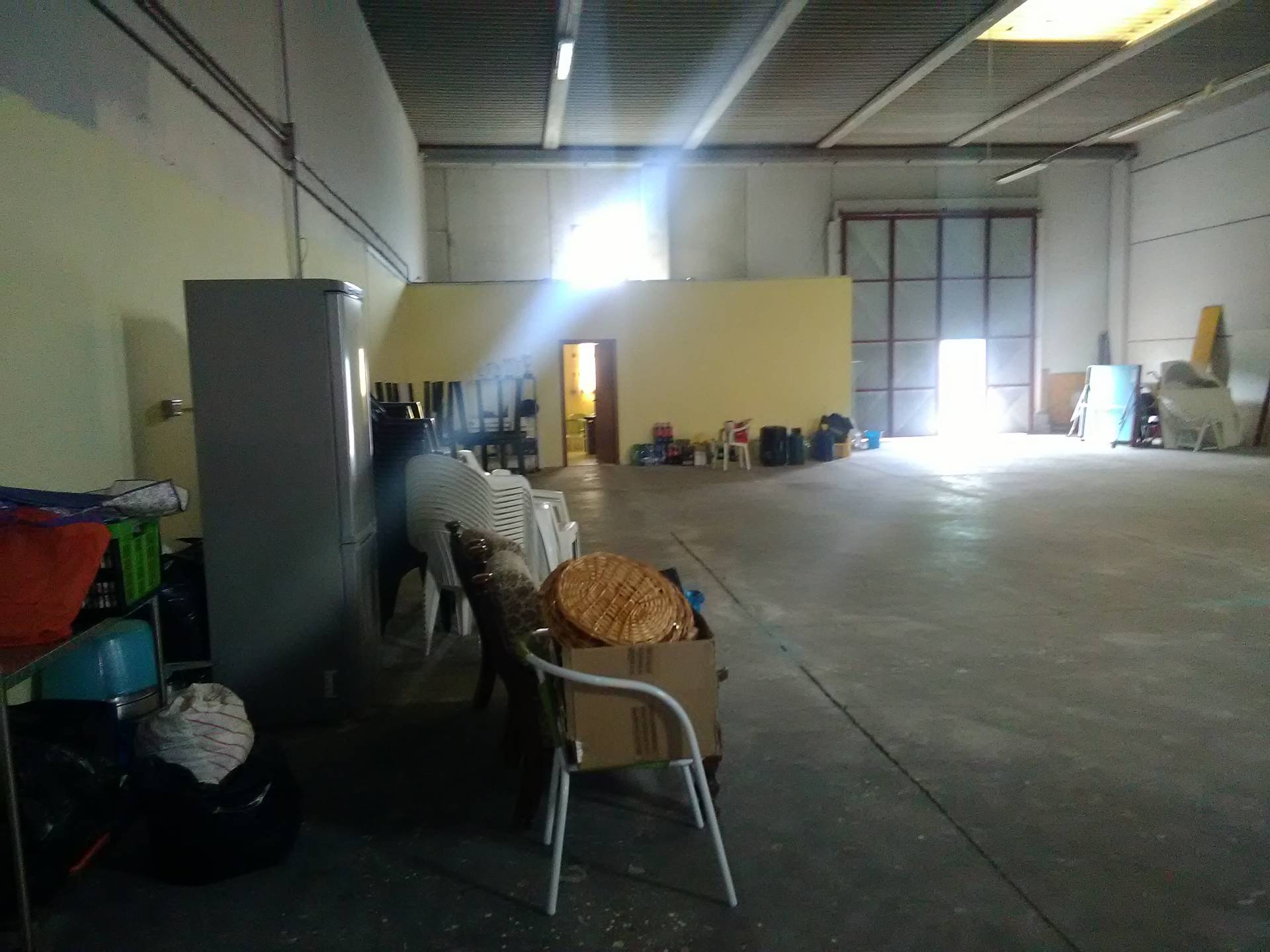 Fondo Commerciale in affitto a Collesalvetti, Collesalvetti