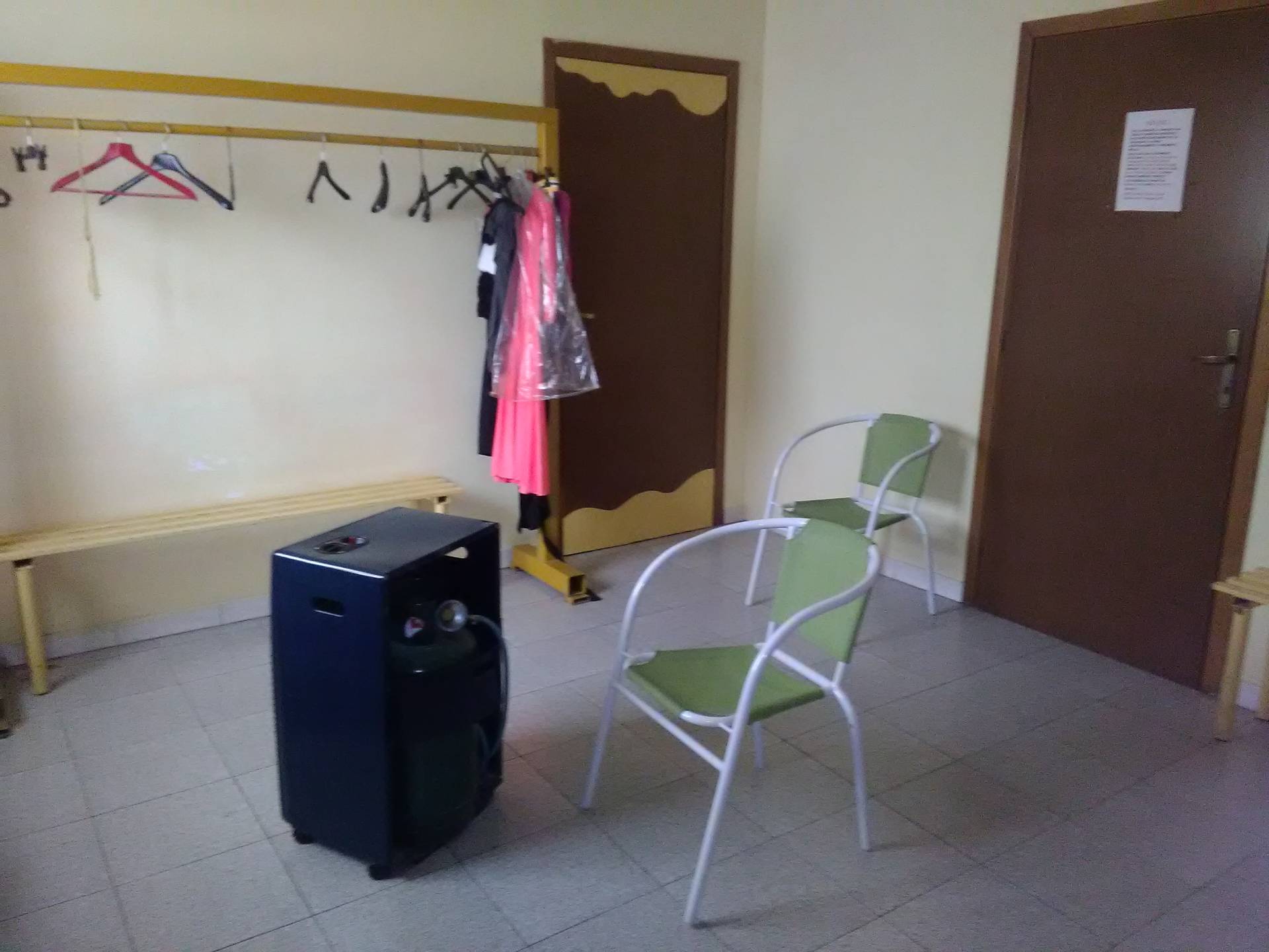 Fondo Commerciale in affitto a Collesalvetti, Collesalvetti