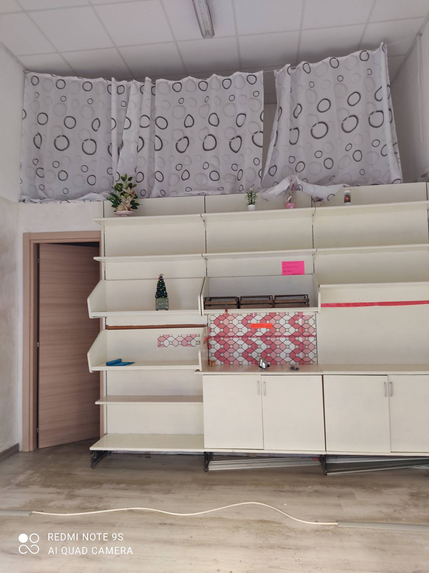 Fondo Commerciale in affitto a Livorno, Porta a Mare