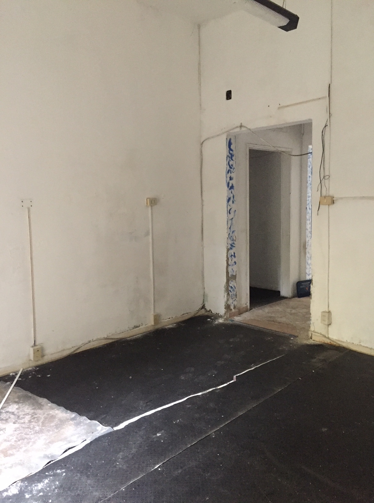 Fondo Commerciale in affitto a Livorno, Porta a Mare