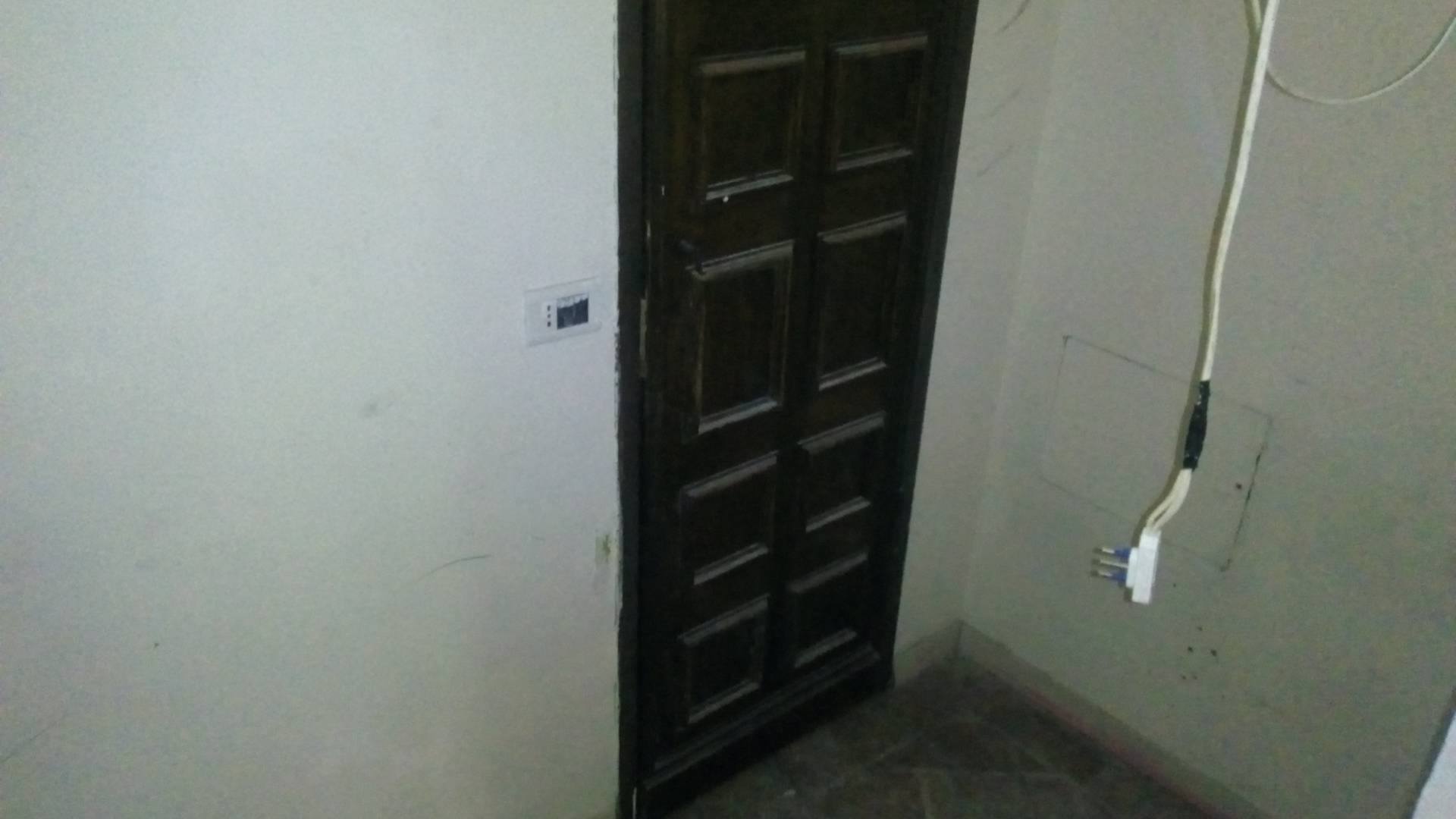 Fondo Commerciale in affitto a Livorno, 20 Settembre