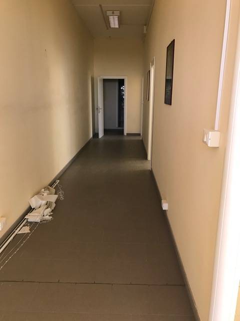 Capannone in affitto a Livorno, Picchianti