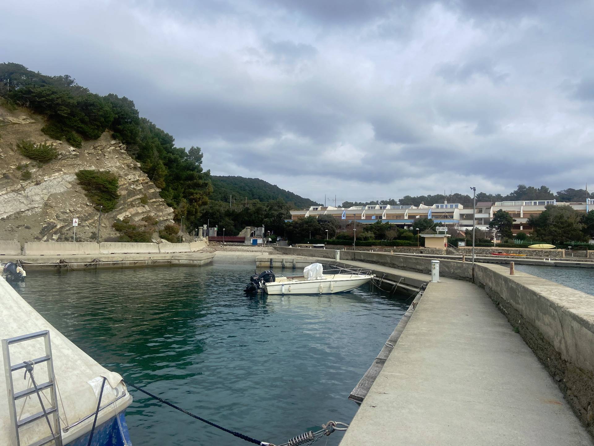 Posto barca in affitto a Livorno, Quercianella