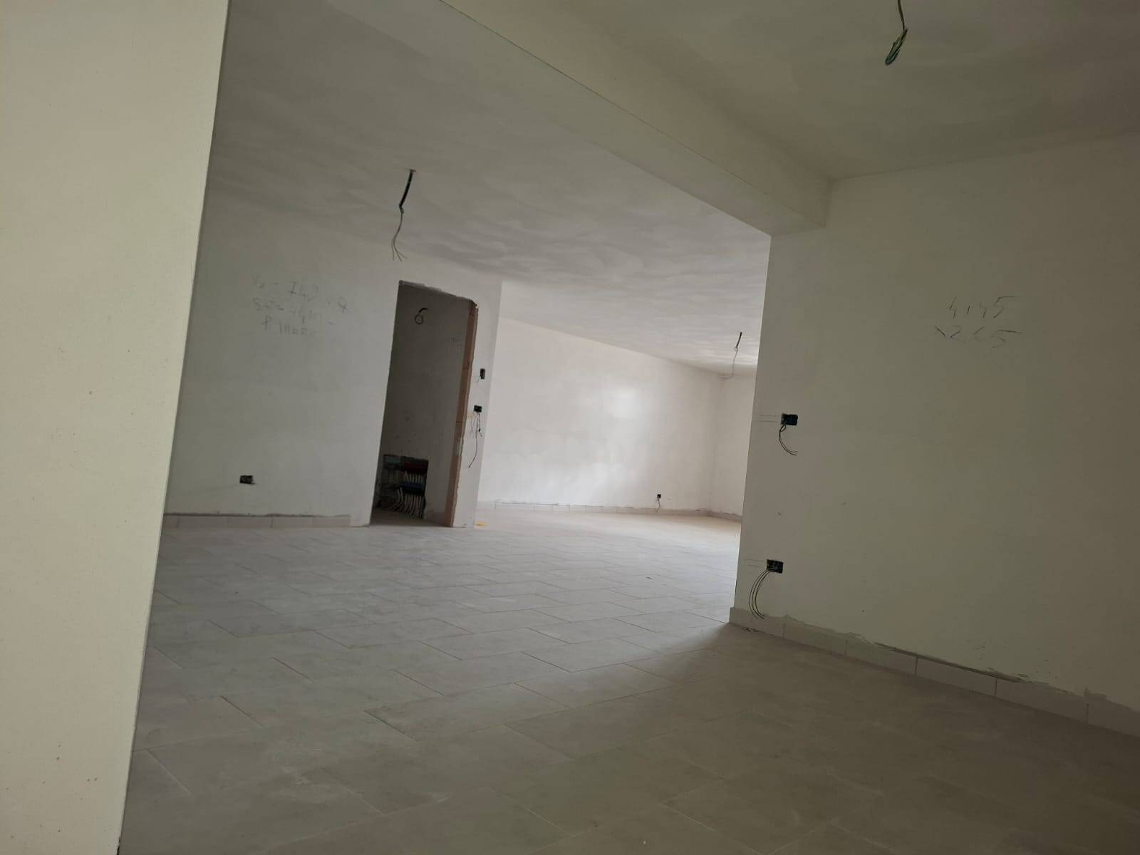 Casa indipendente in vendita a Livorno, Montenero