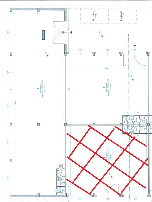 Fondo Commerciale in affitto a Livorno, Picchianti