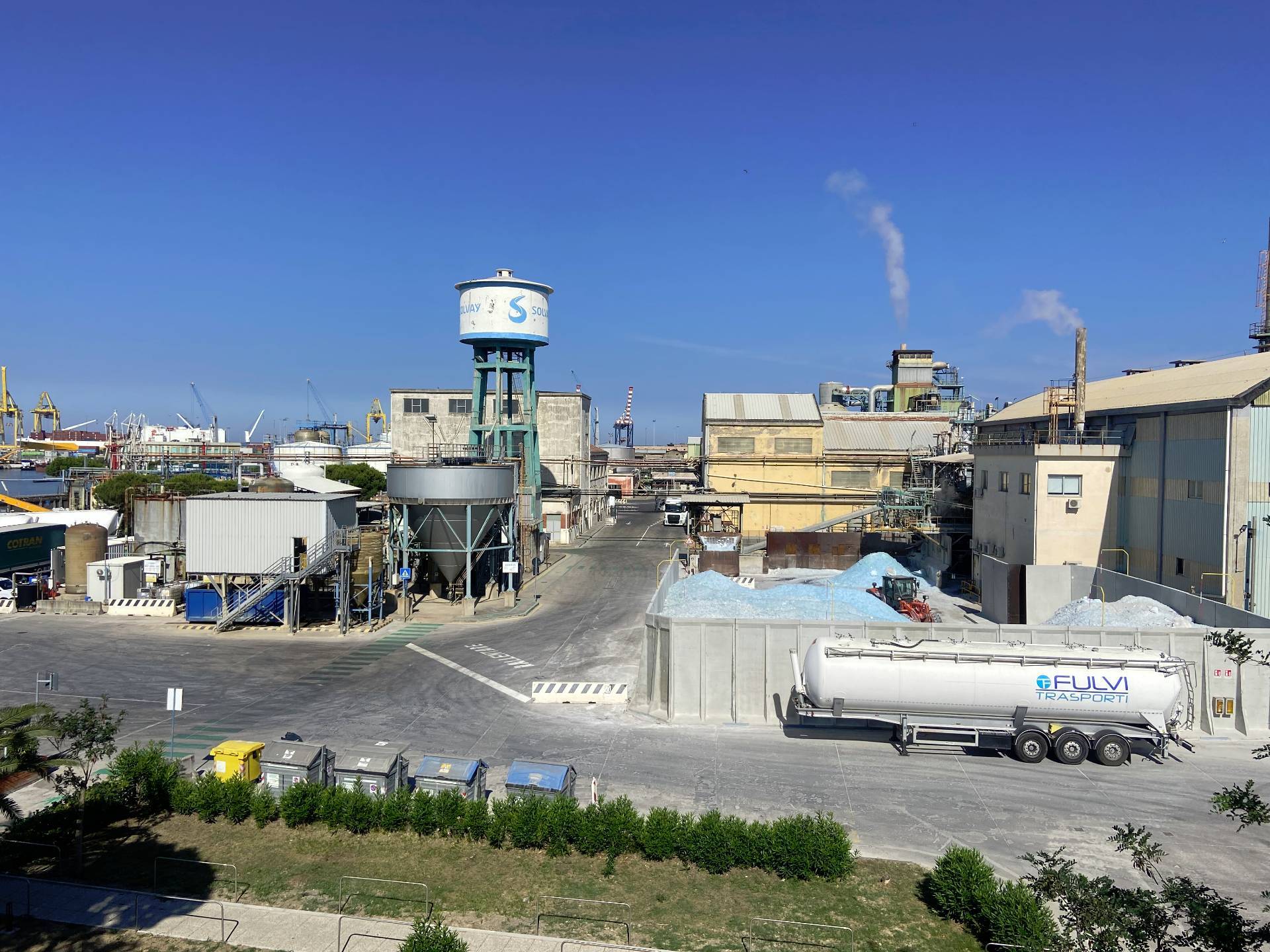 Ufficio in vendita a Livorno, Darsena