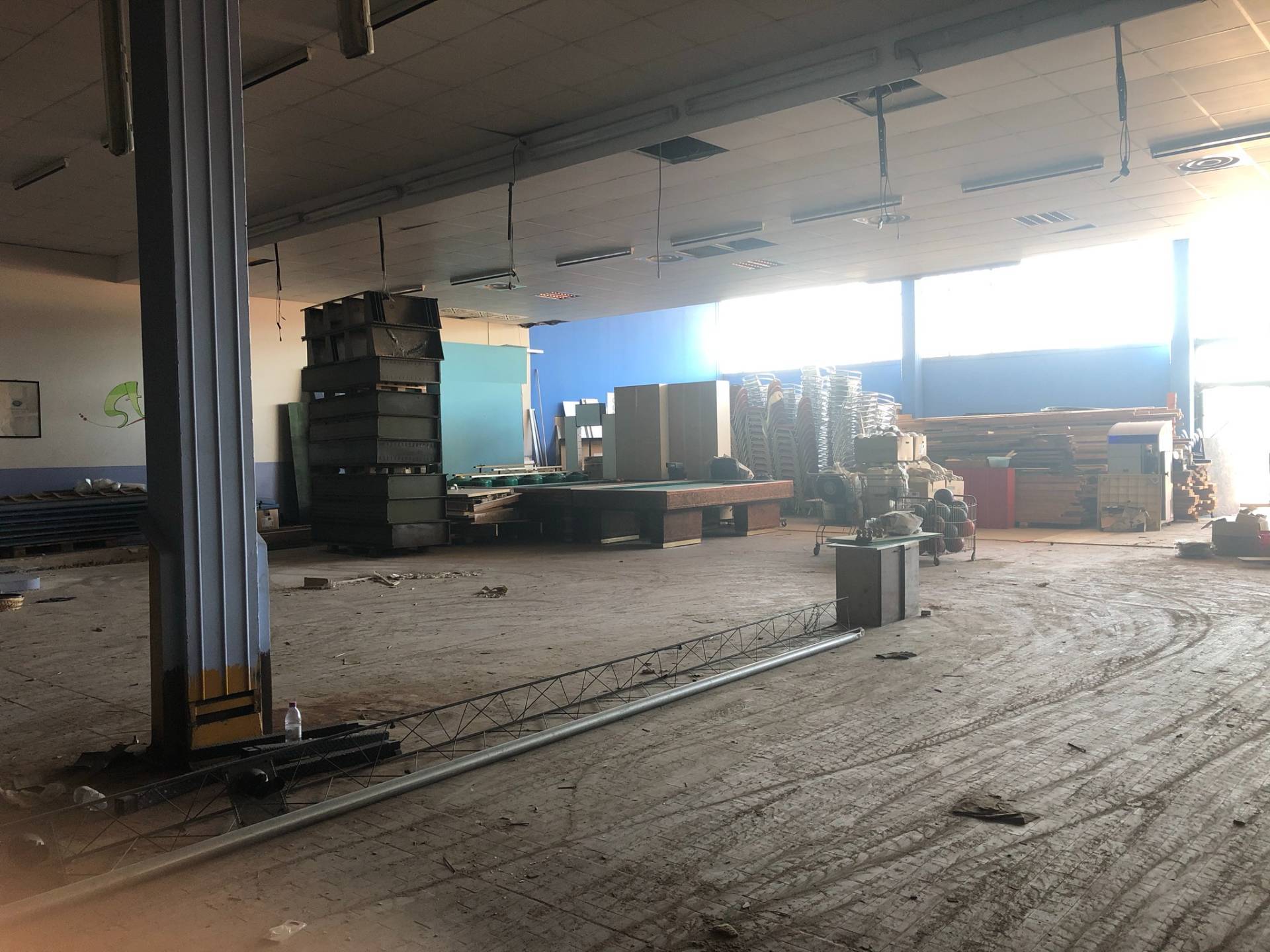 Fondo Commerciale in affitto a Altopascio, Altopascio