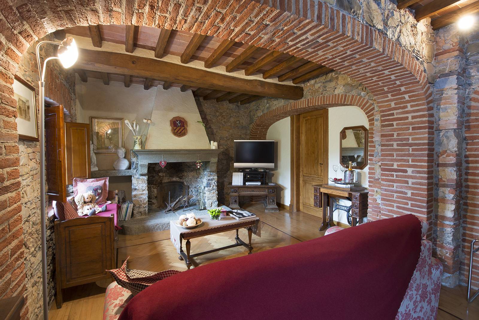 Casa indipendente in affitto a Massarosa, Pieve a Elici