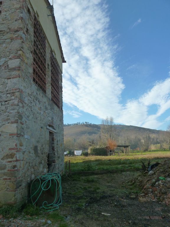 Casa indipendente in vendita a Lucca, San Leonardo In Treponzio