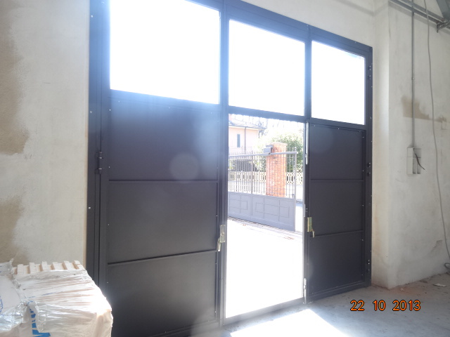 Fondo Artigianale in affitto a Lucca, Vicino mura