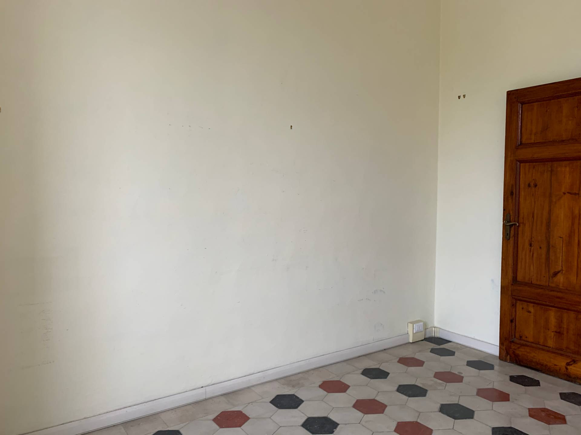 Ufficio in affitto a Lucca, Ponte a Moriano