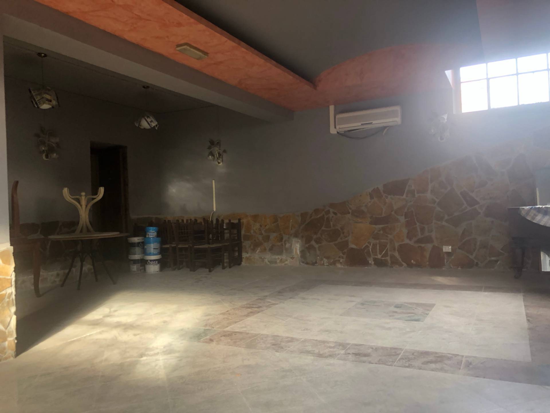 Fondo Commerciale in affitto a Altopascio, Altopascio