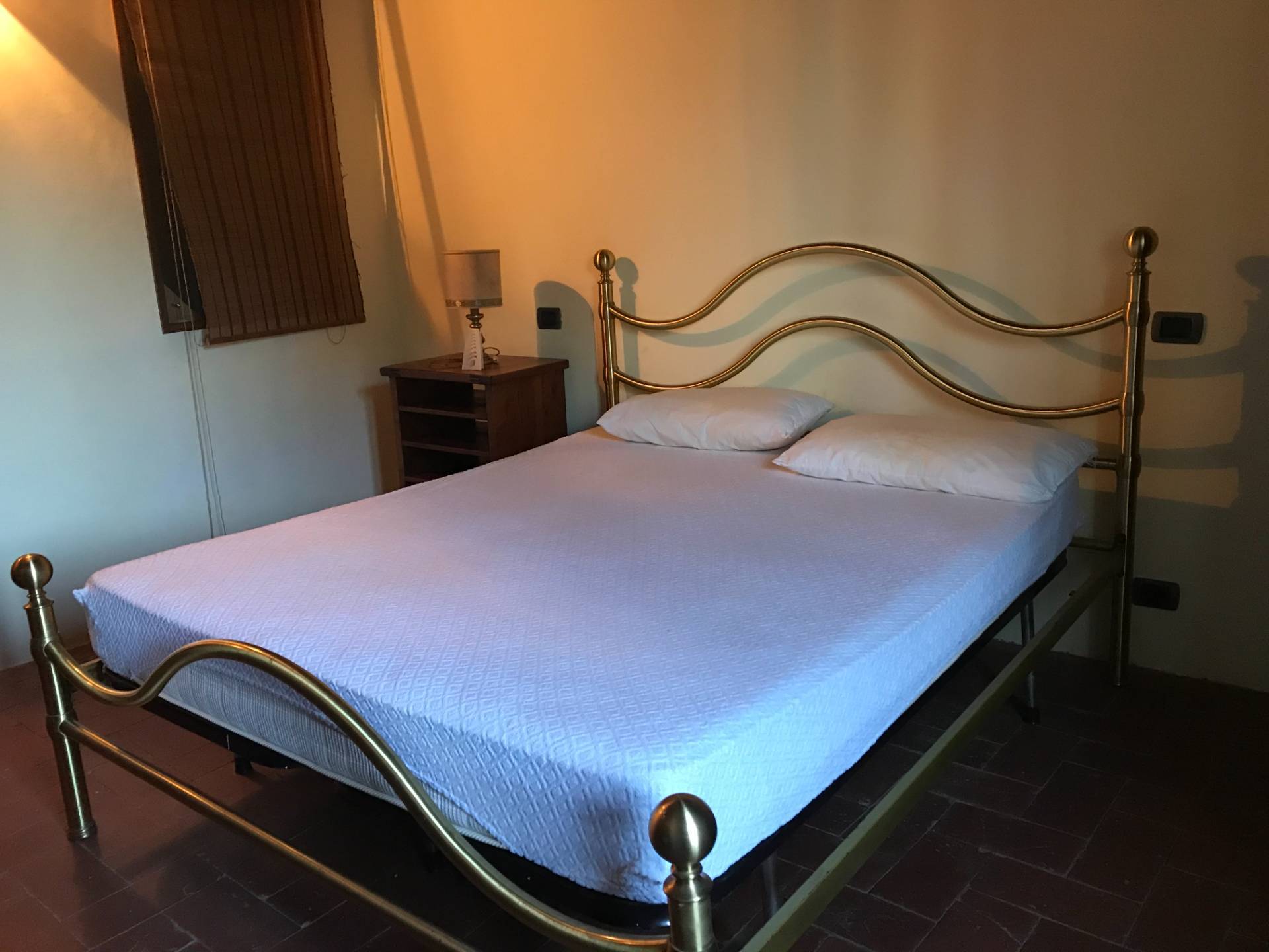 Casa indipendente in vendita a Lucca, Meati