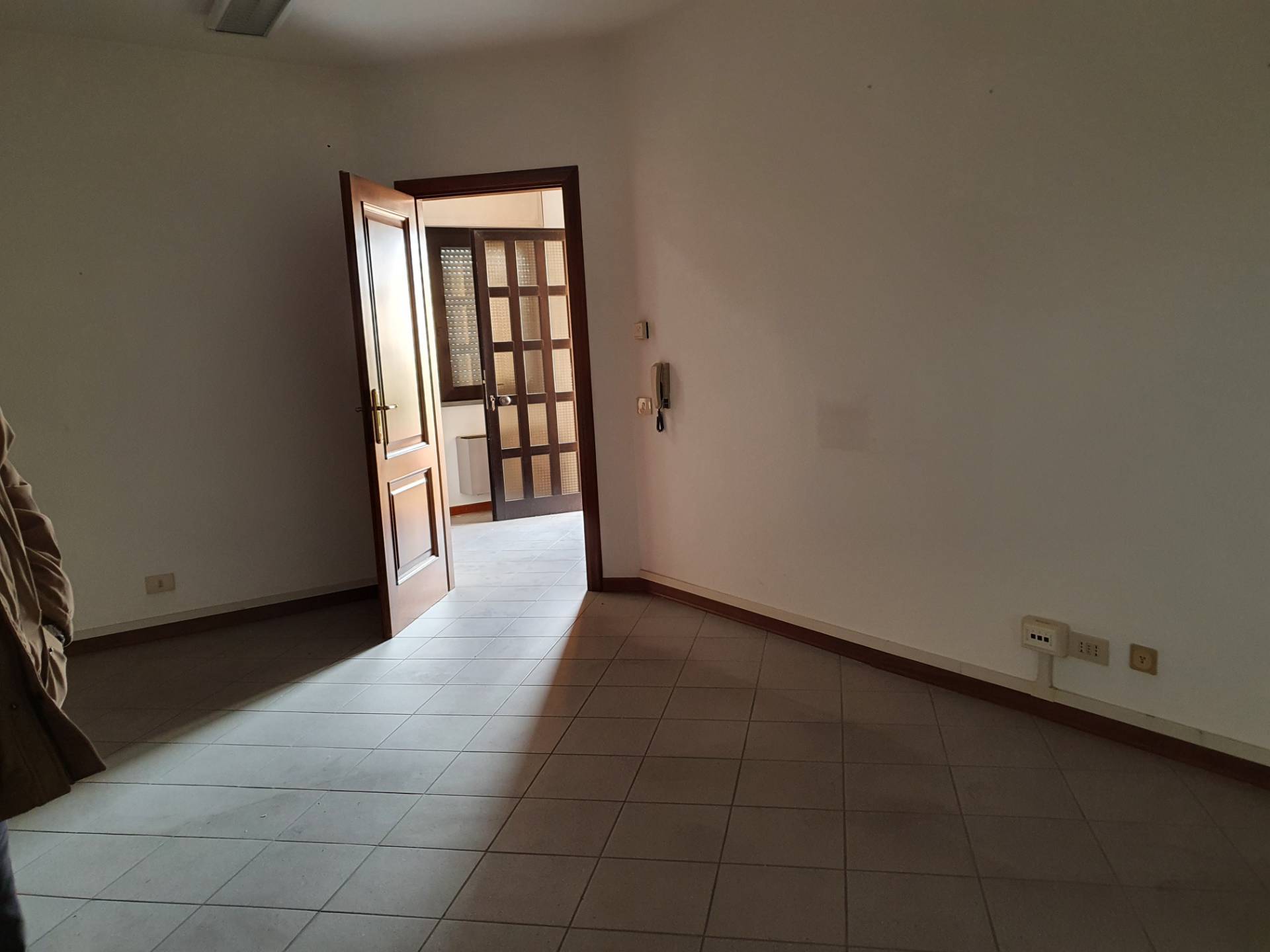 Ufficio in affitto a Lucca