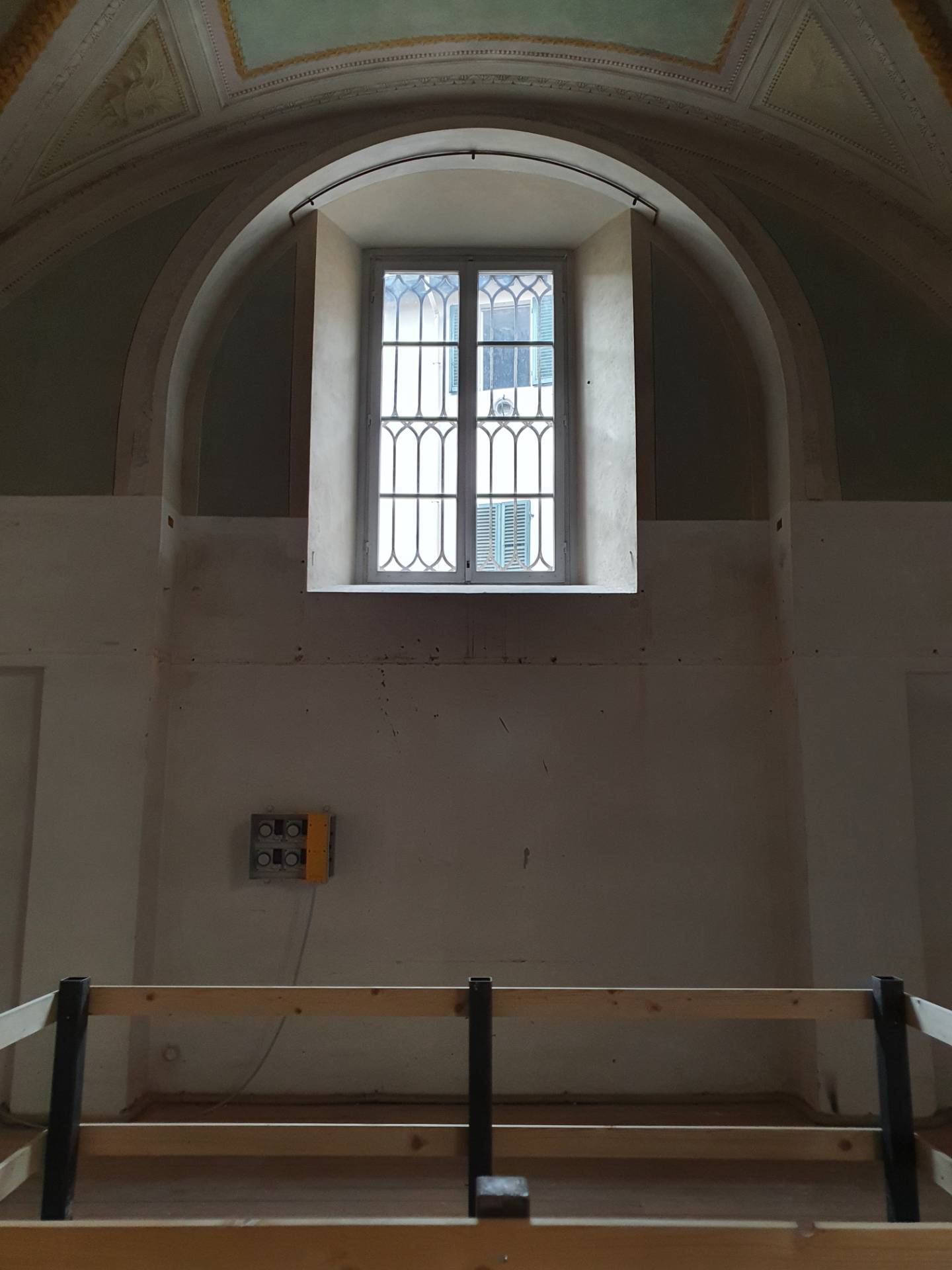 Fondo Commerciale in affitto a Lucca