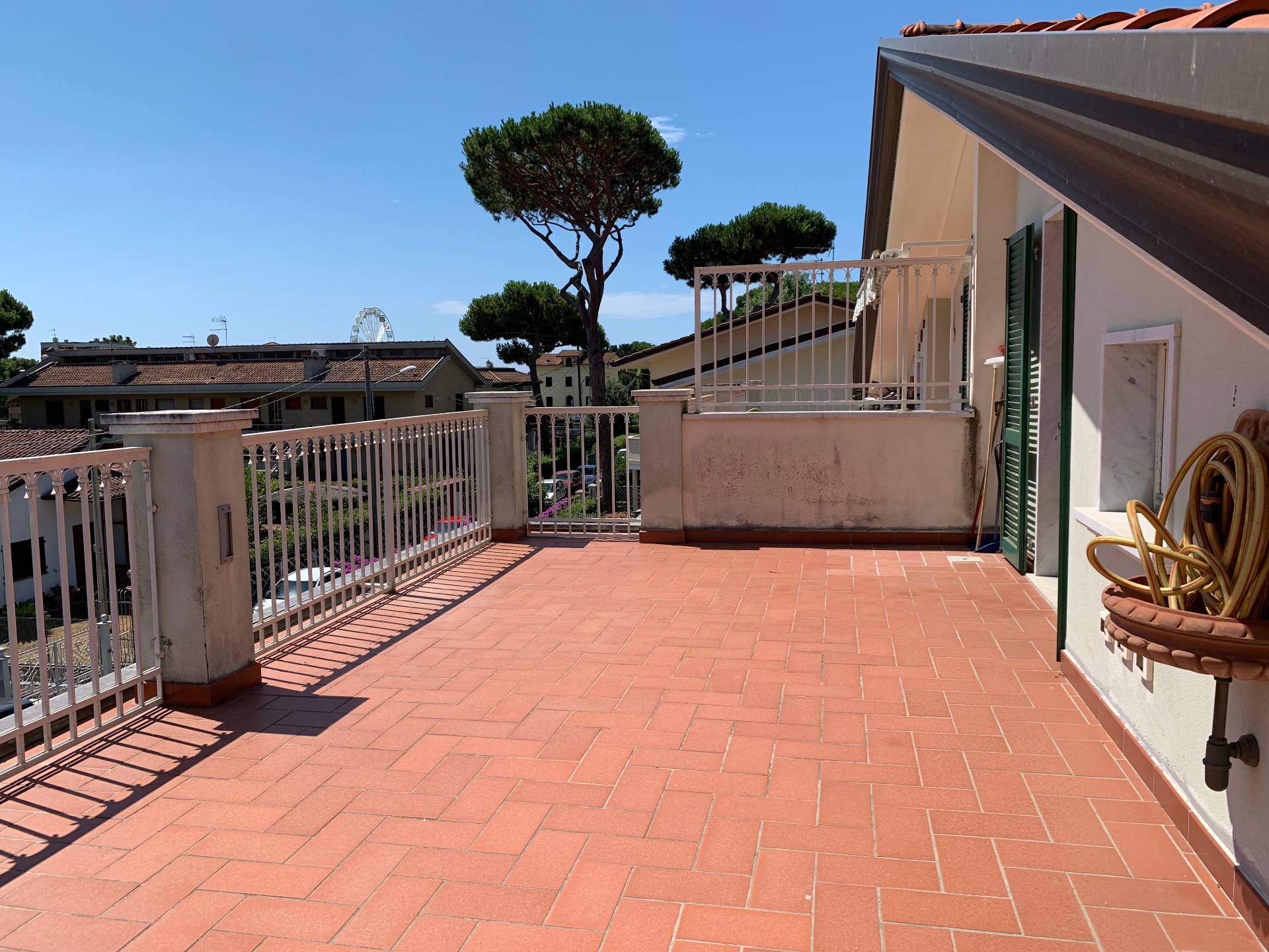 Appartamento in vendita a Massa, Marina di Massa