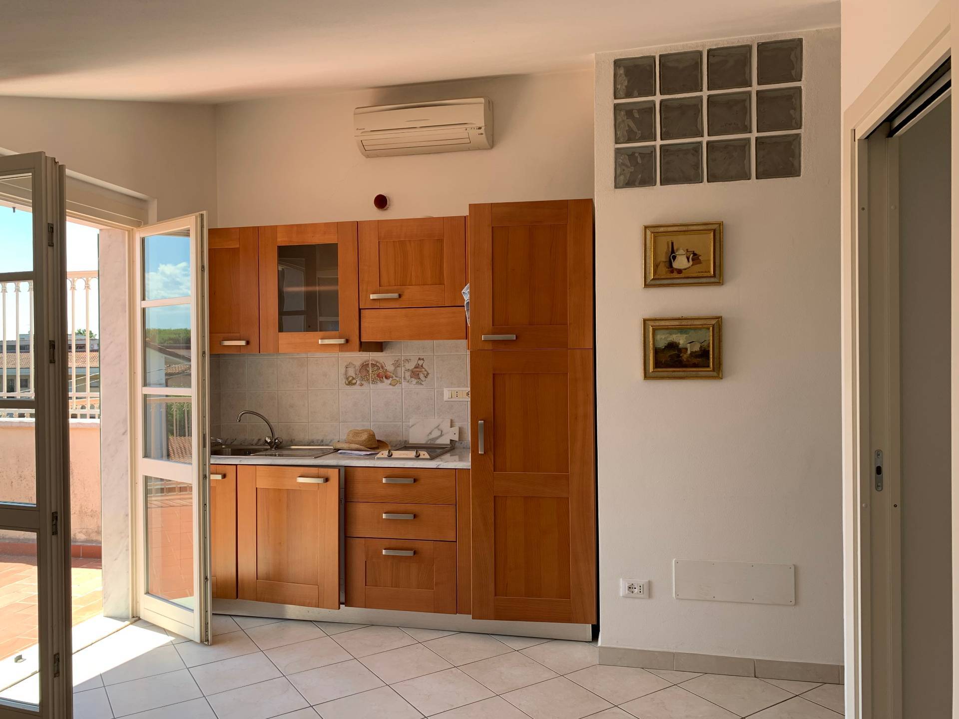 Appartamento in vendita a Massa, Marina di Massa