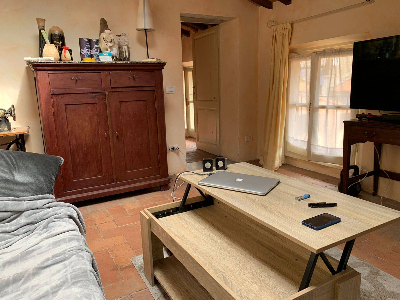 Appartamento in vendita a Pietrasanta, Centro Storico