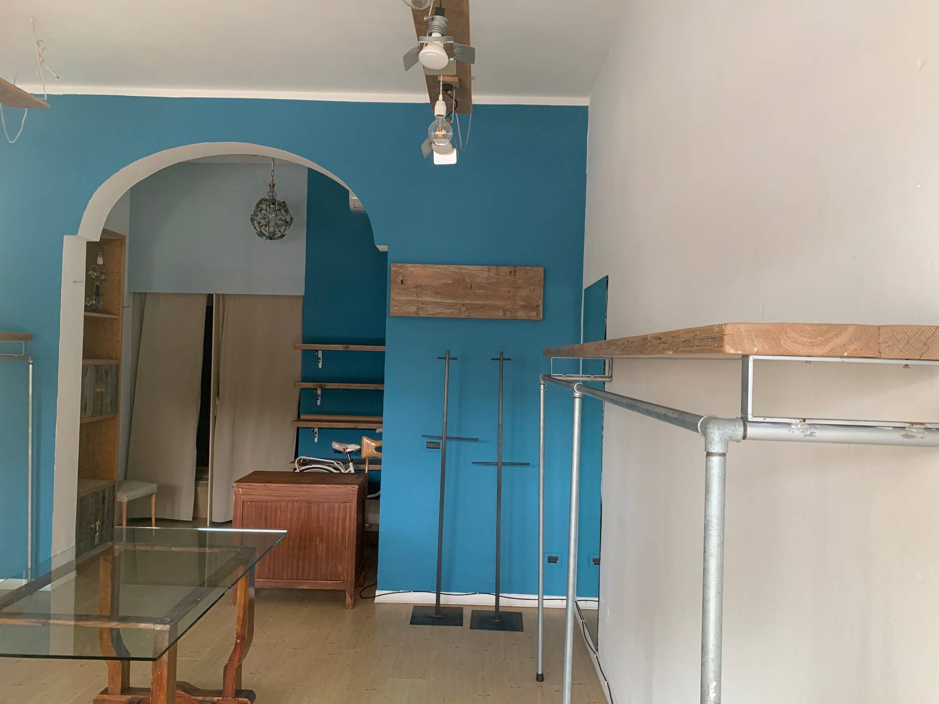 Fondo Commerciale in vendita a Pietrasanta