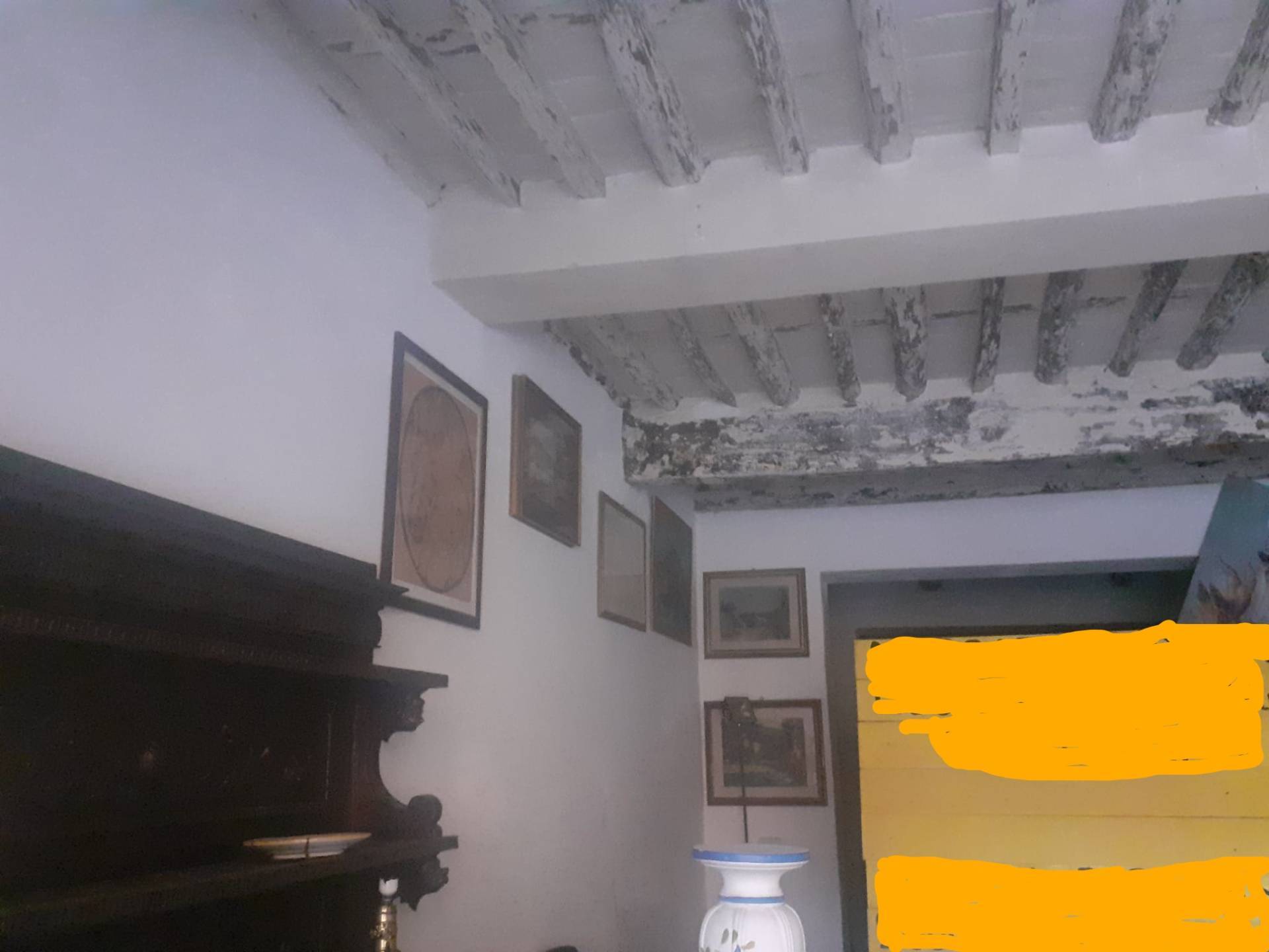 Fondo Commerciale in vendita a Lucca, Lucca fuori mura