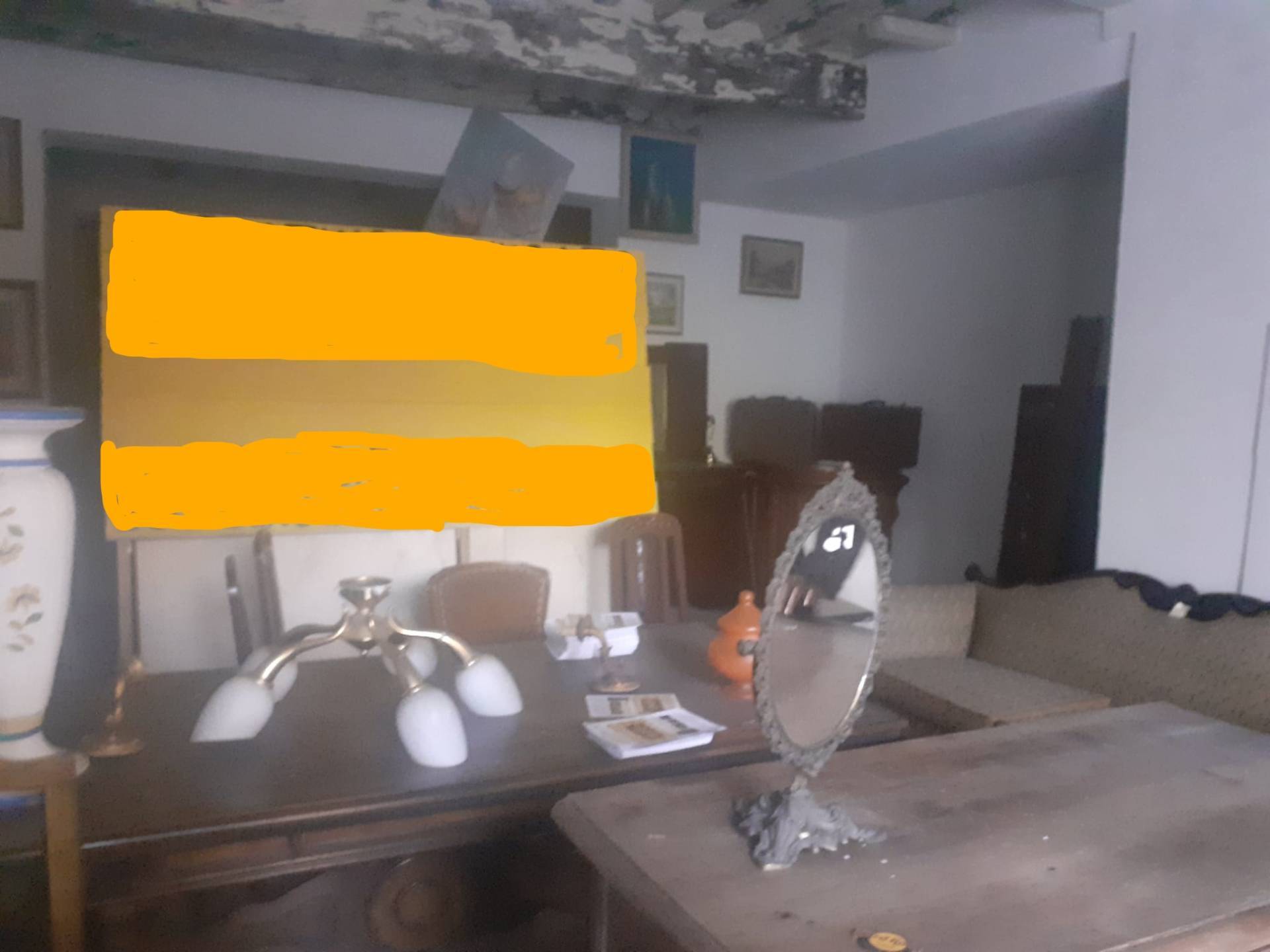 Fondo Commerciale in vendita a Lucca, Lucca fuori mura