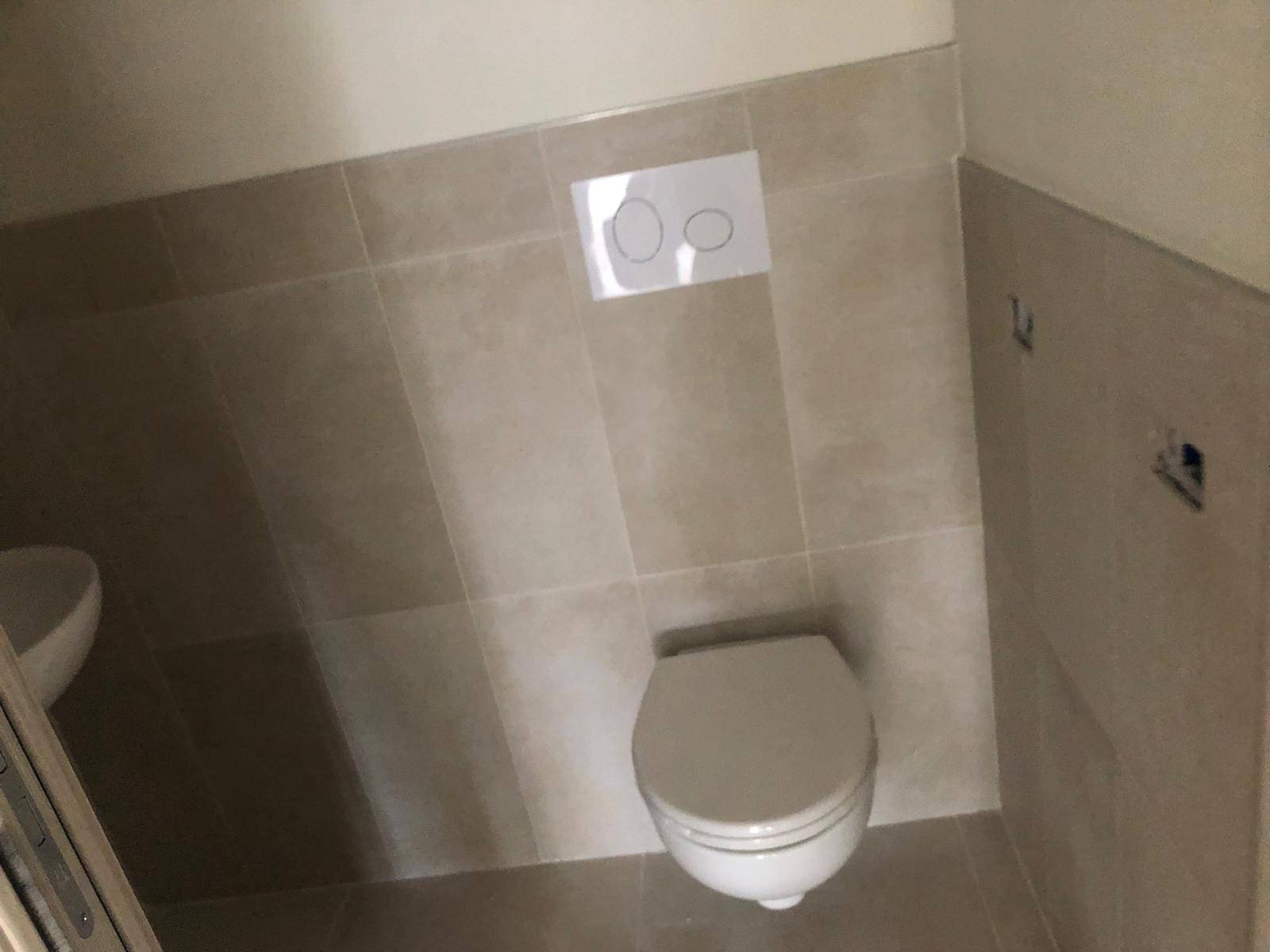 Fondo Commerciale in affitto a Lucca