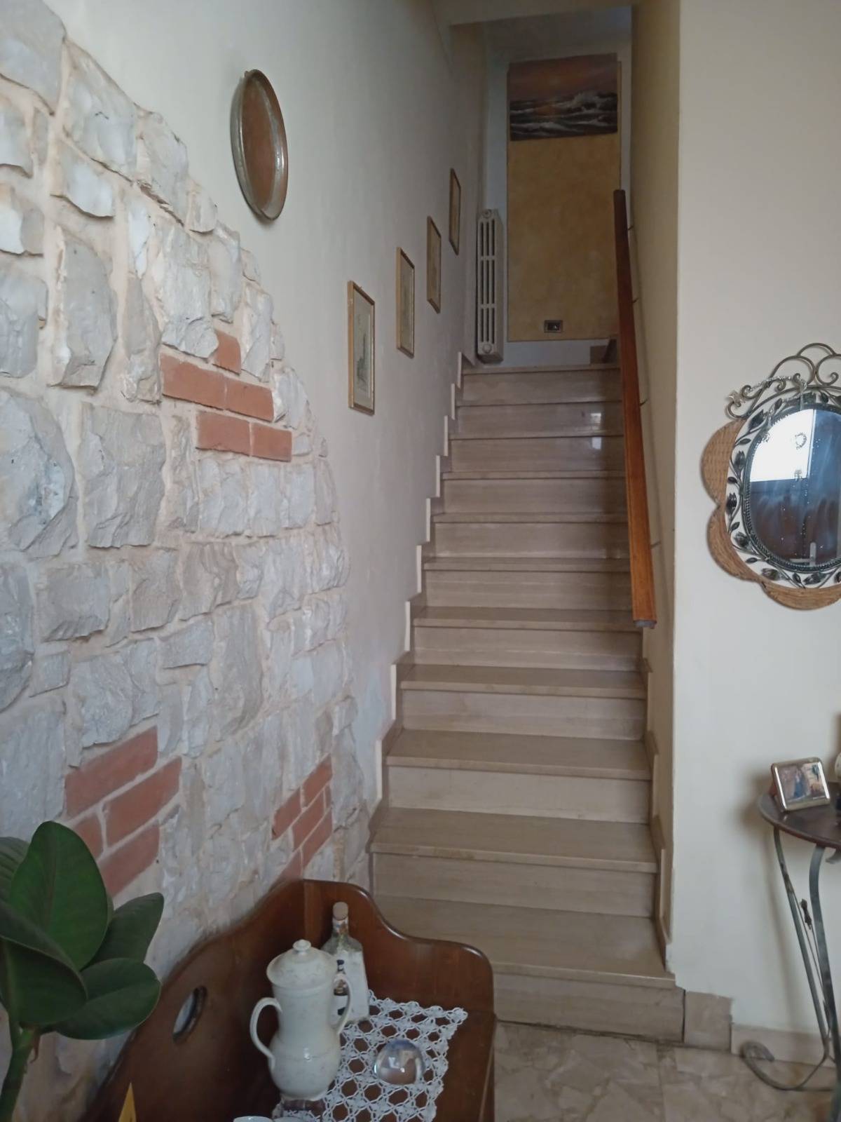 Casa indipendente in vendita a Gallicano