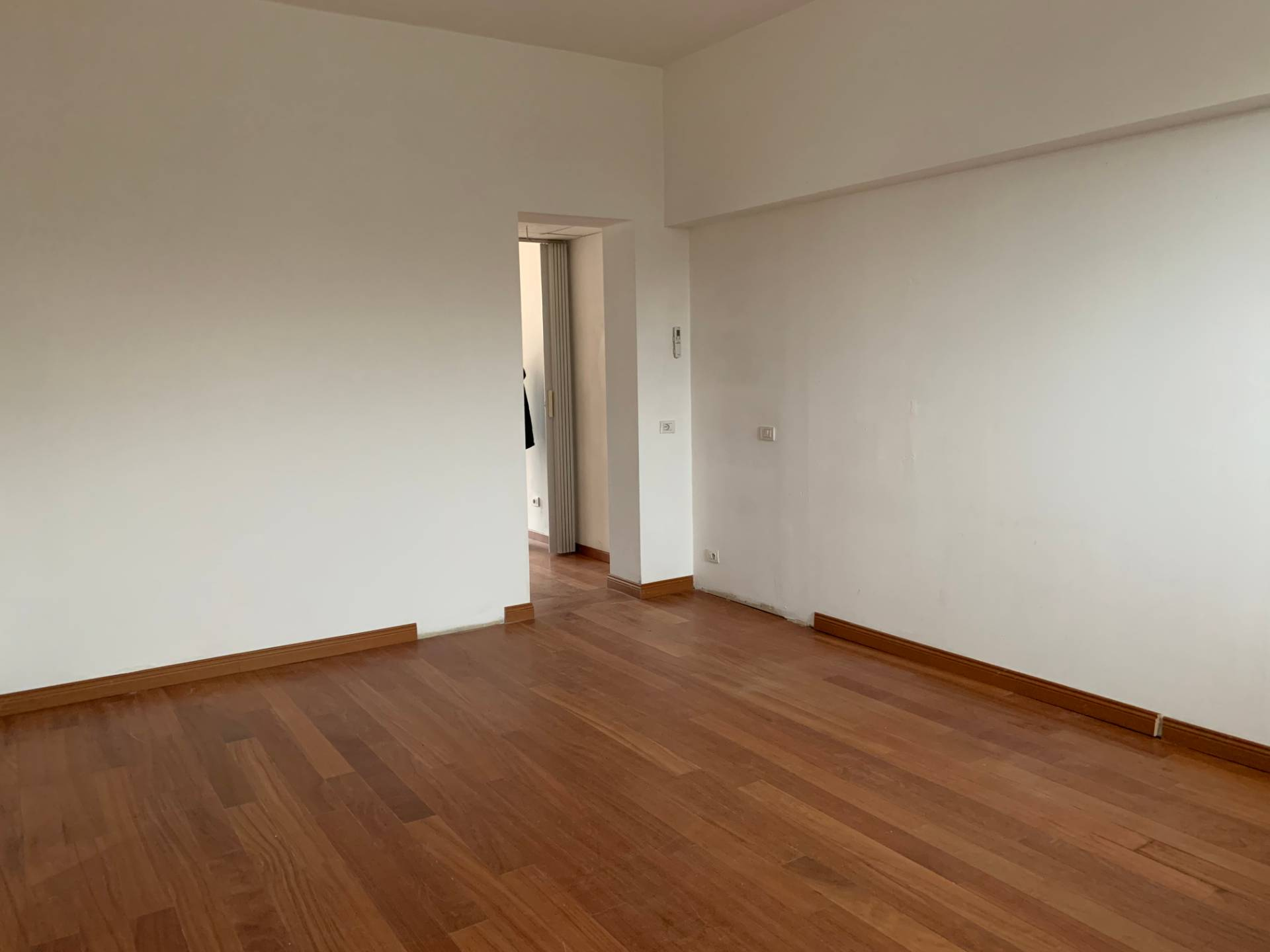 Fondo Artigianale in affitto a Capannori, Lunata