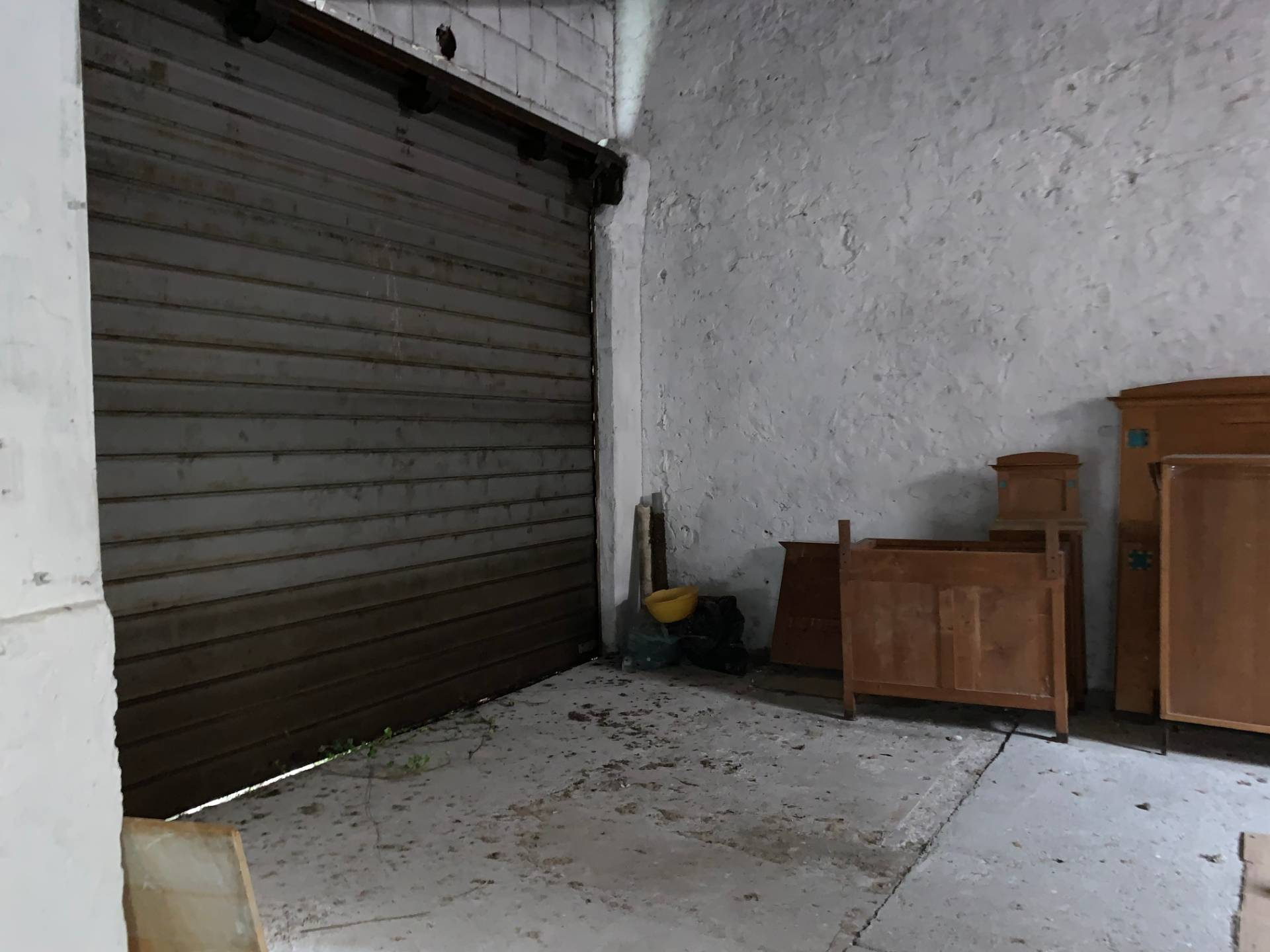 Fondo Artigianale in affitto a Lucca, Ponte a Moriano