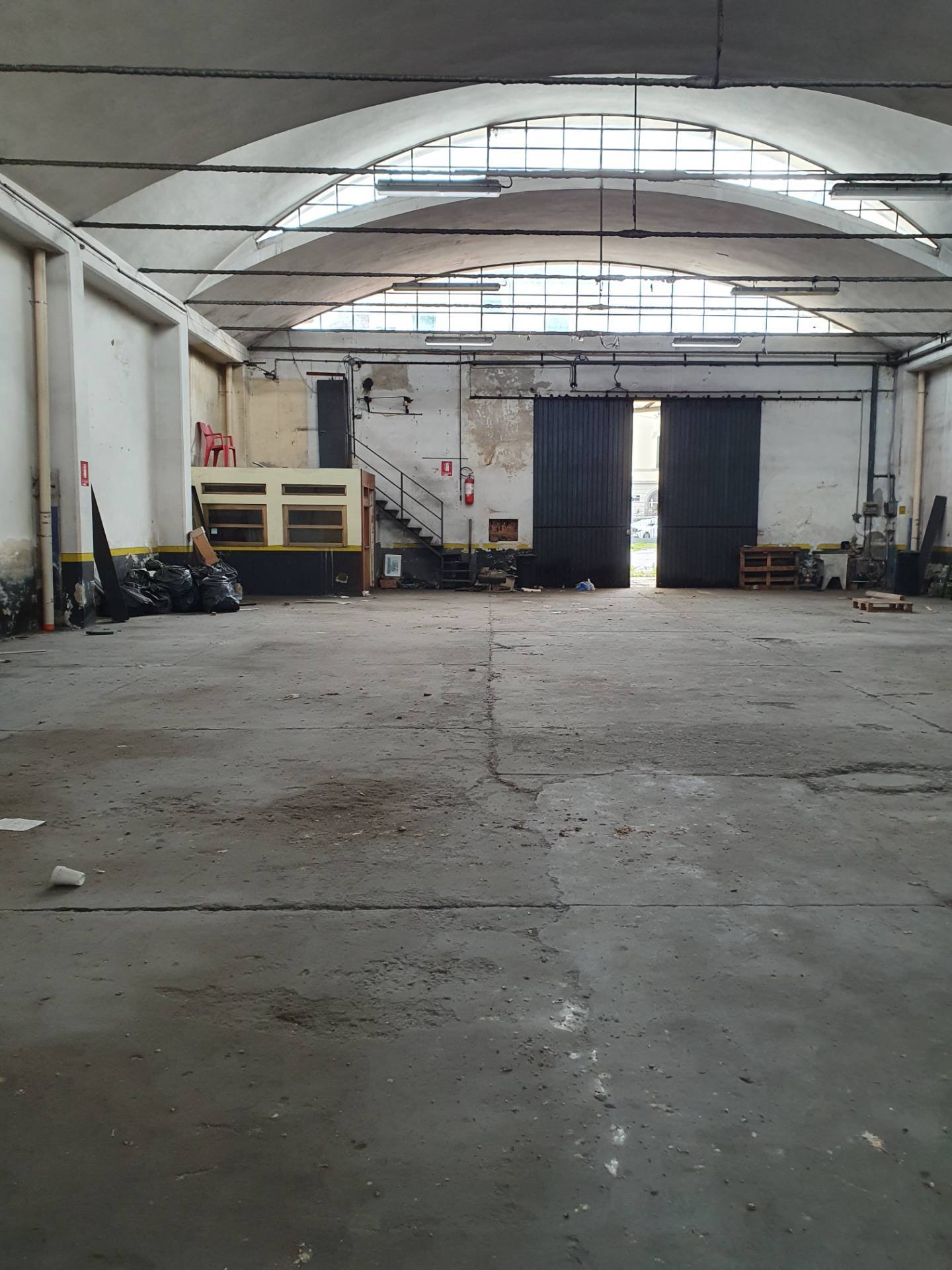 Fondo Commerciale in affitto a Lucca, Lucca fuori mura