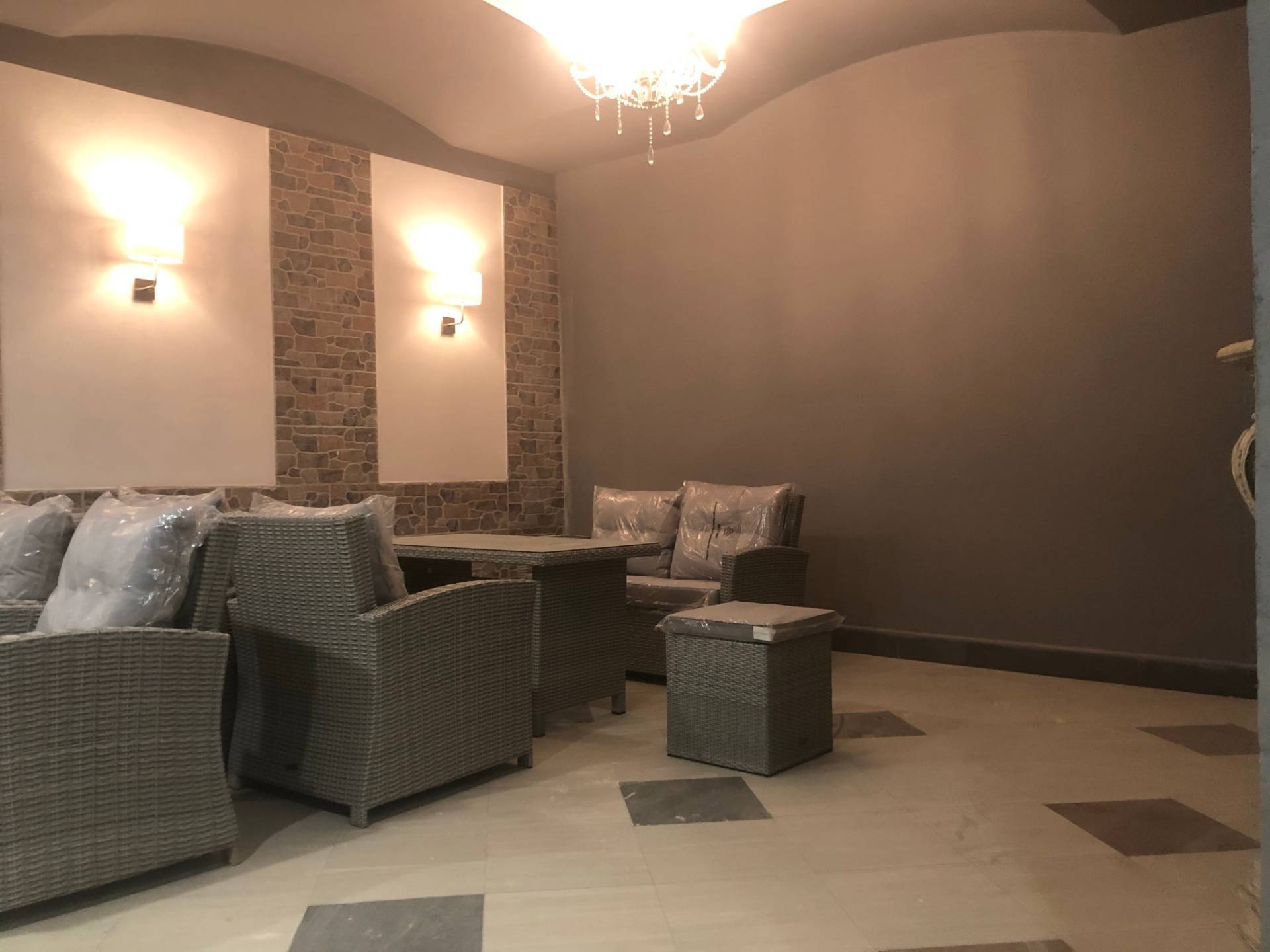 Fondo Commerciale in affitto a Altopascio, Altopascio