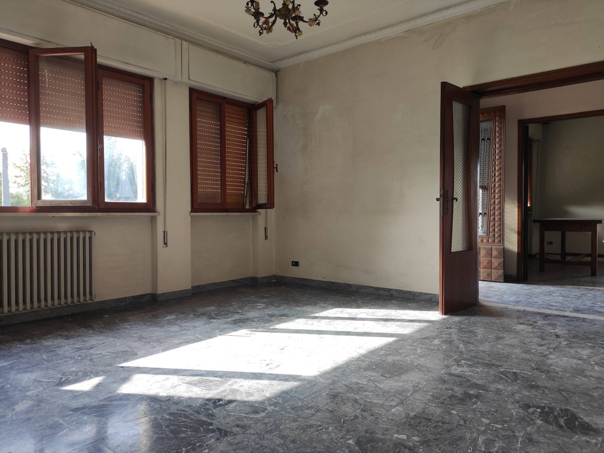 Casa indipendente in vendita a Chiesina Uzzanese, Capanna