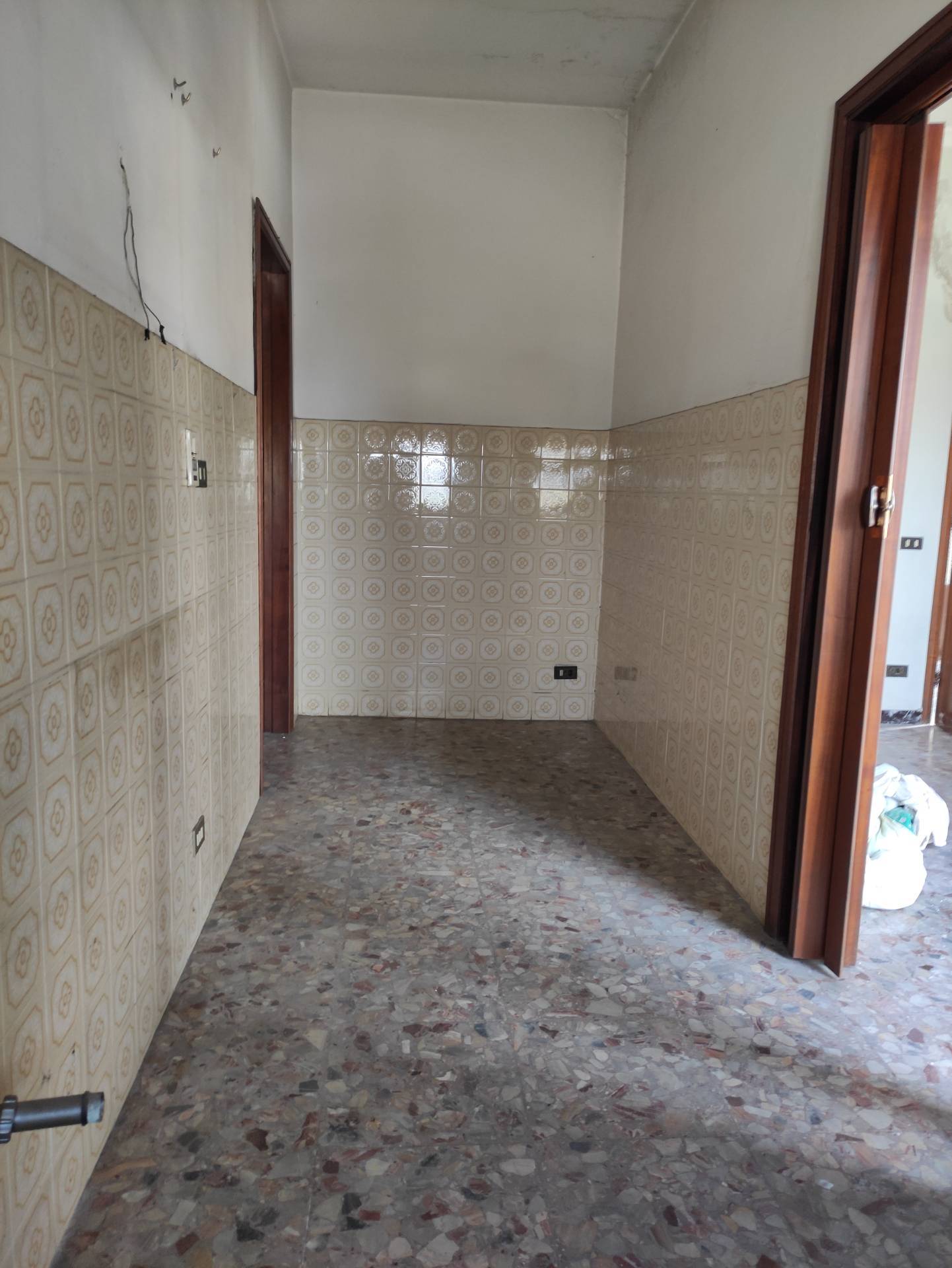 Casa indipendente in vendita a Chiesina Uzzanese, Capanna