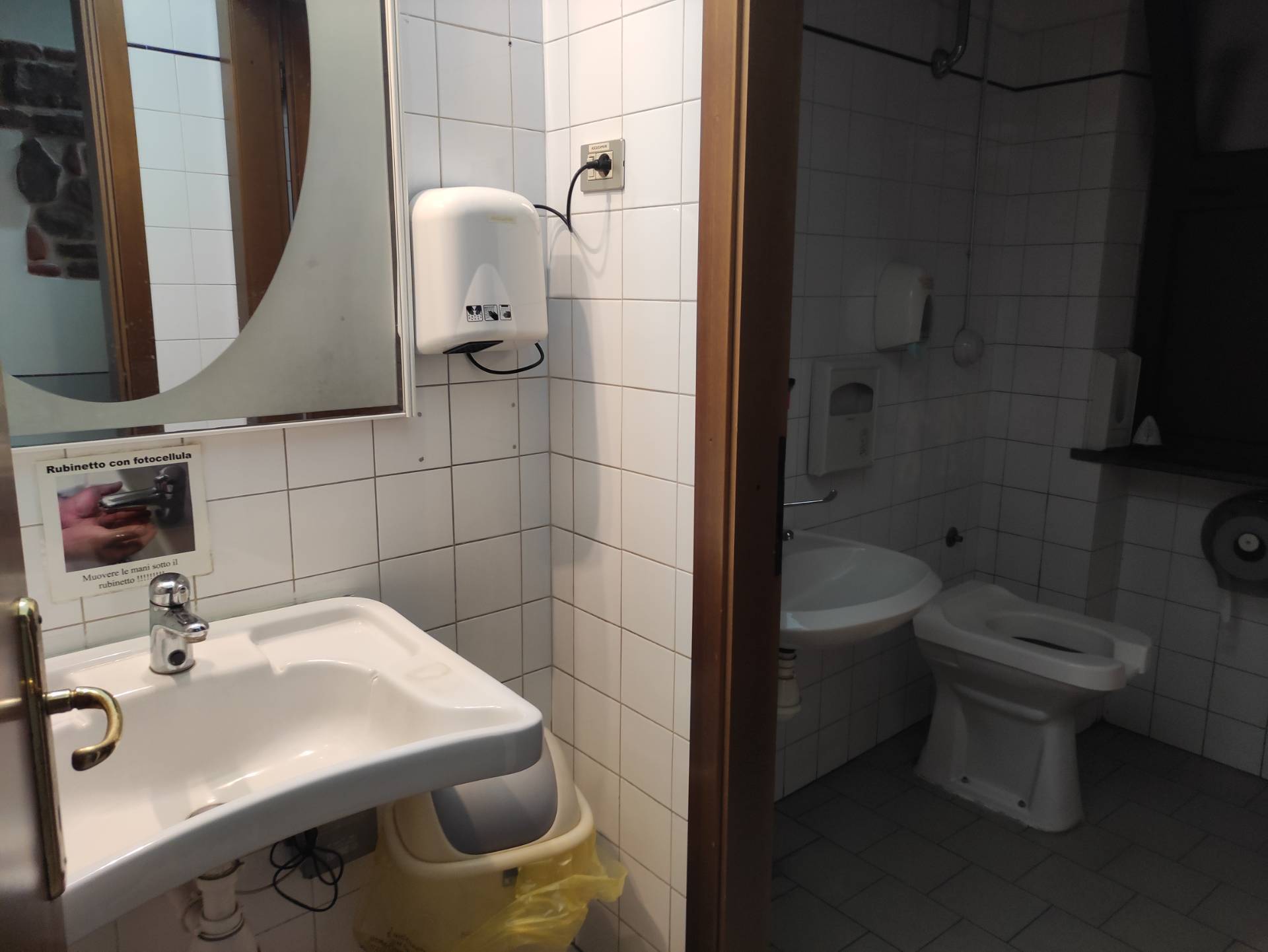 Attivit/licenza in vendita a Altopascio, Altopascio