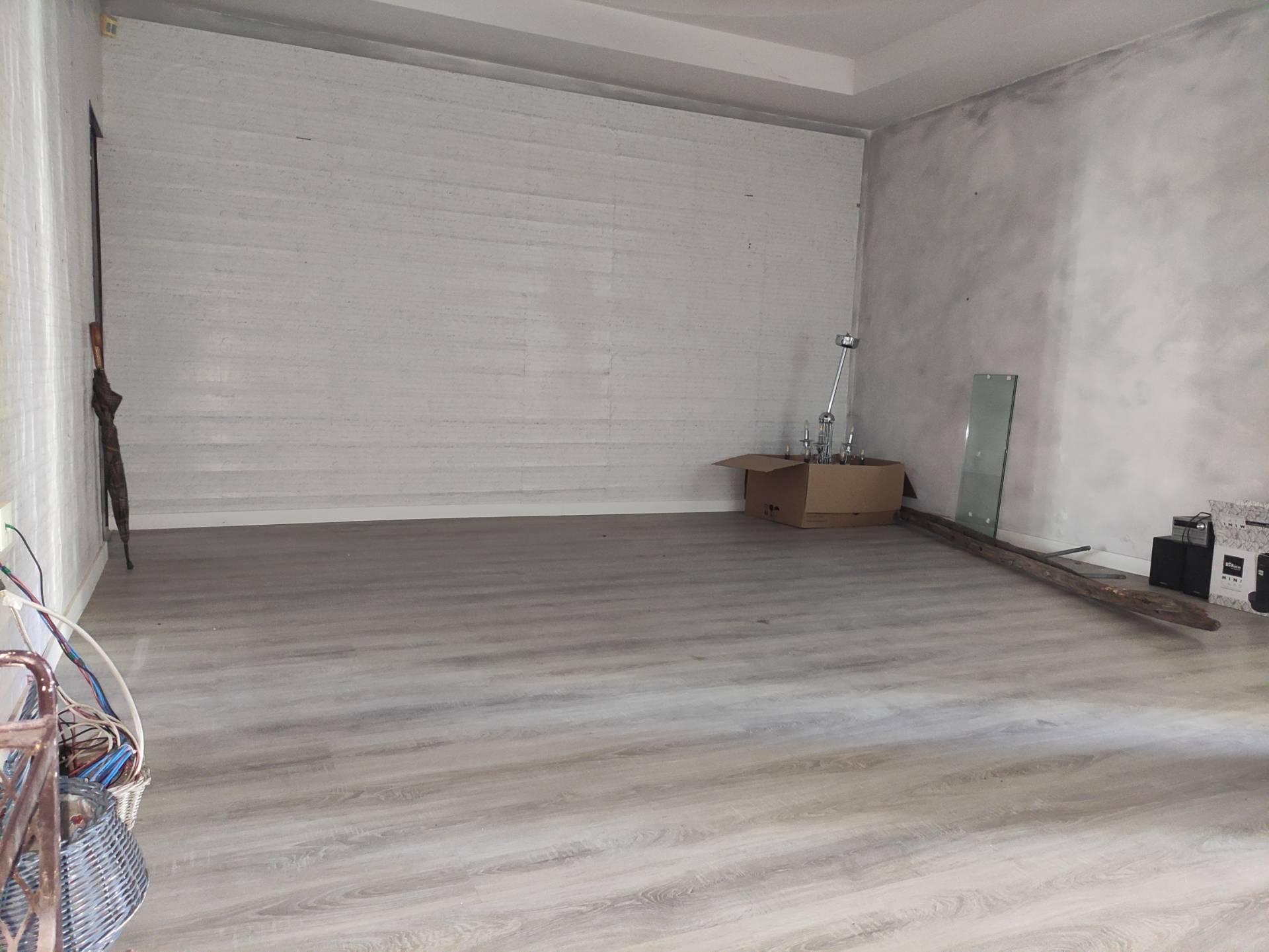 Fondo Commerciale in affitto a Montecatini-Terme, Biscolla