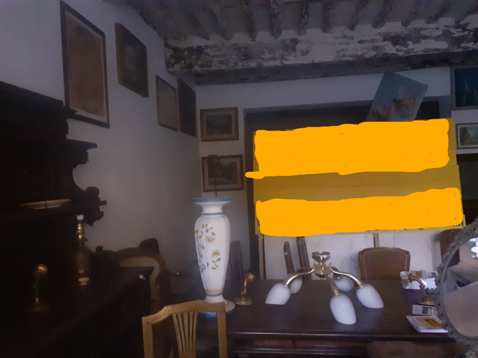 Fondo Commerciale in vendita a Lucca, Lucca fuori mura