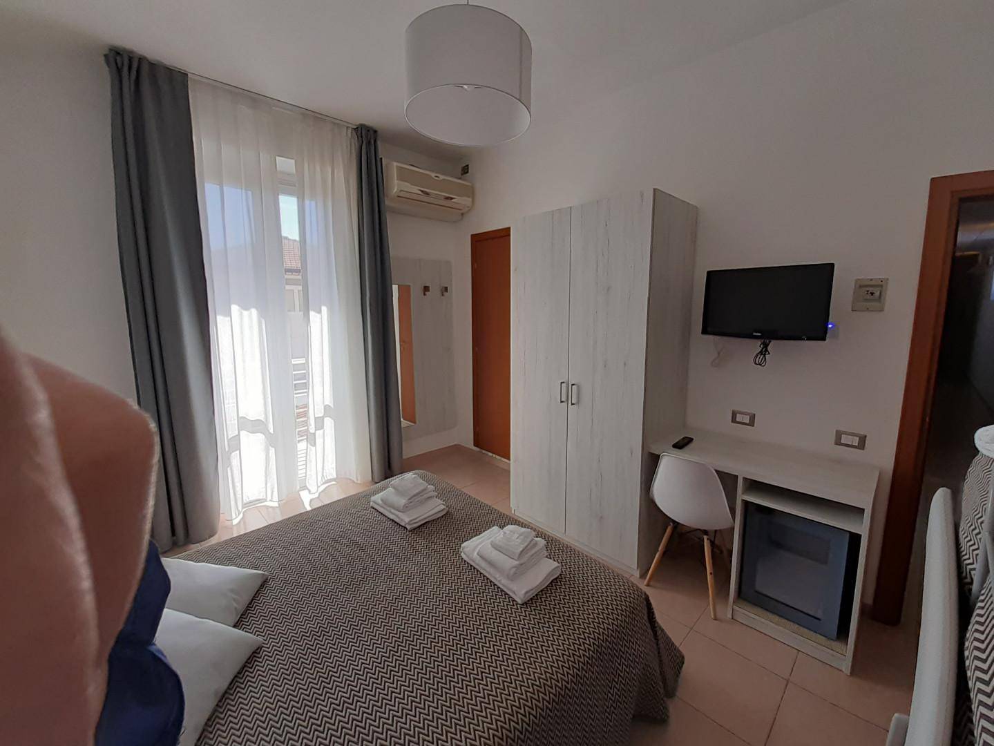 Attivit/licenza in vendita a Camaiore, Lido di Camaiore