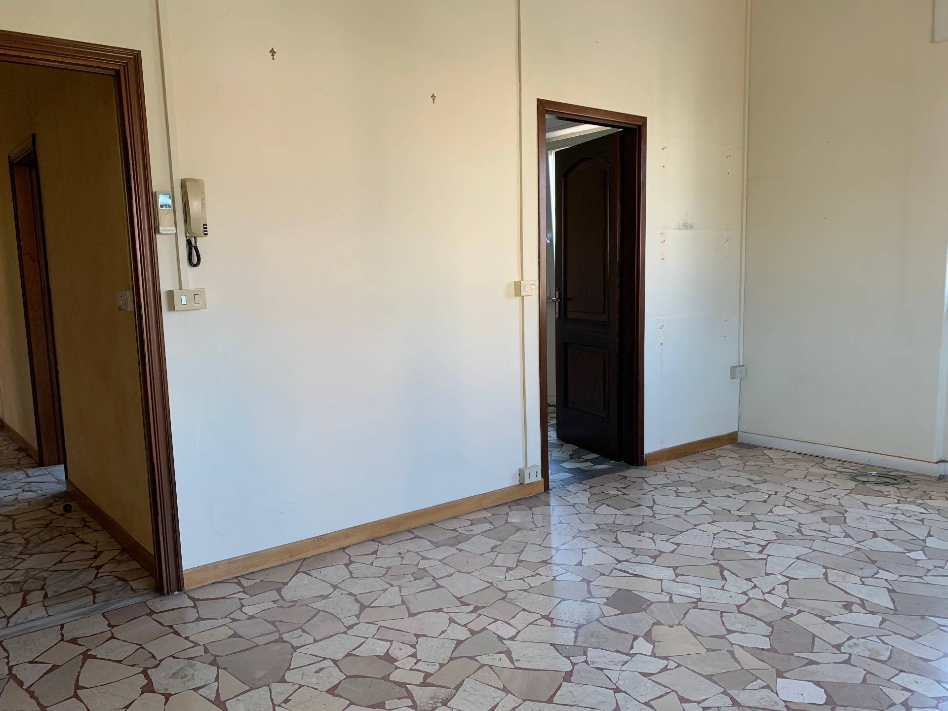 Ufficio in affitto a Viareggio, Torre del Lago Puccini