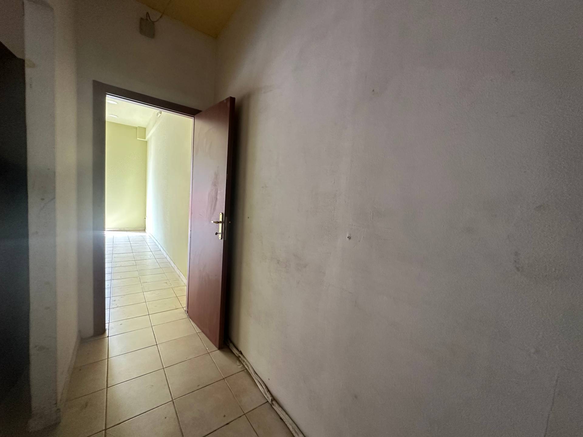 Fondo Commerciale in affitto a Lucca, Lucca fuori mura