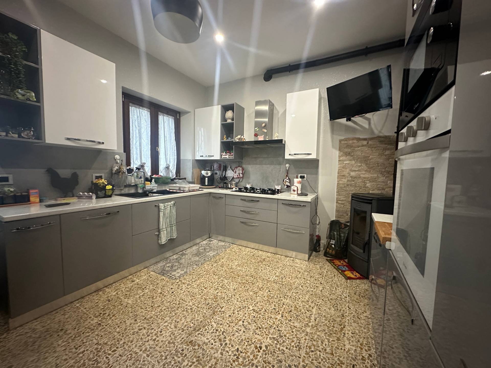 Casa indipendente in vendita a Capannori, Lammari