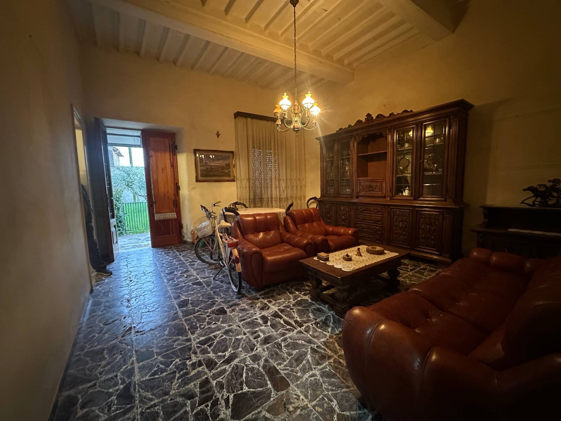 Casa indipendente in vendita a Lucca, San Cassiano a Vico