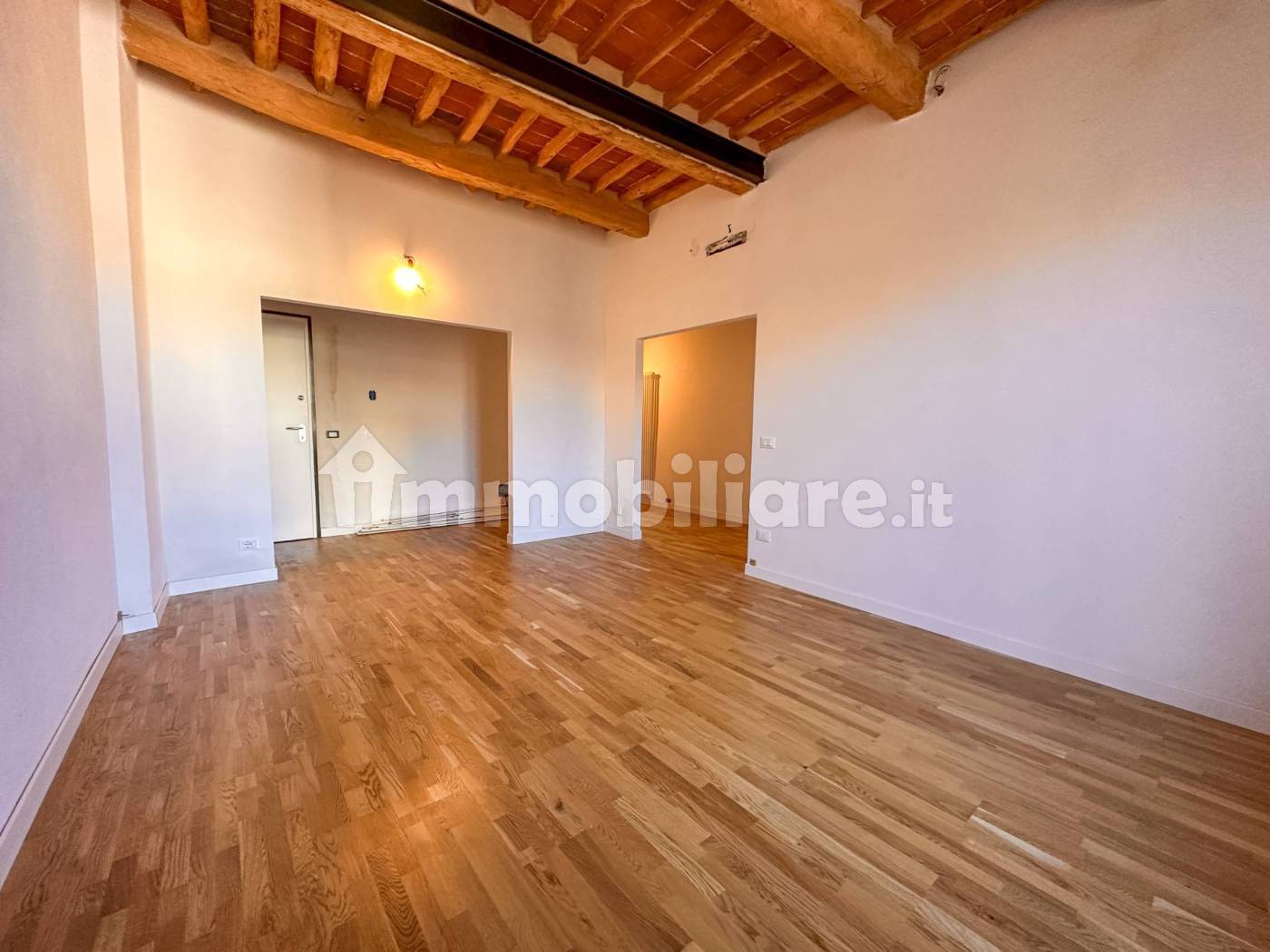 Appartamento in vendita a Lucca, Centro storico
