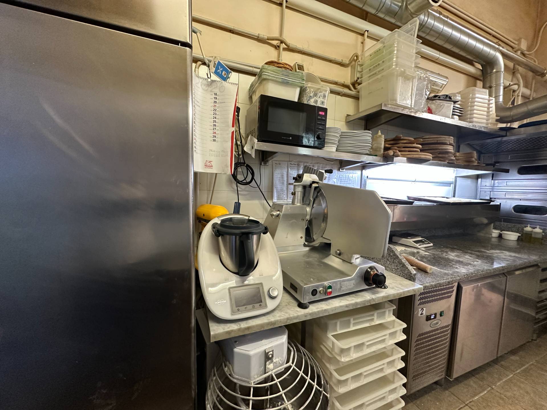 Fondo Artigianale in vendita a Lucca, da non usare 1