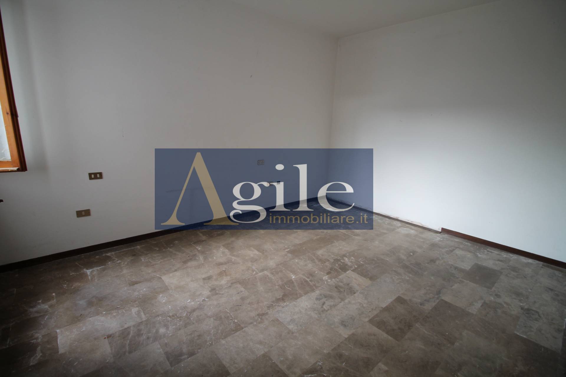 Appartamento in vendita a Bellante